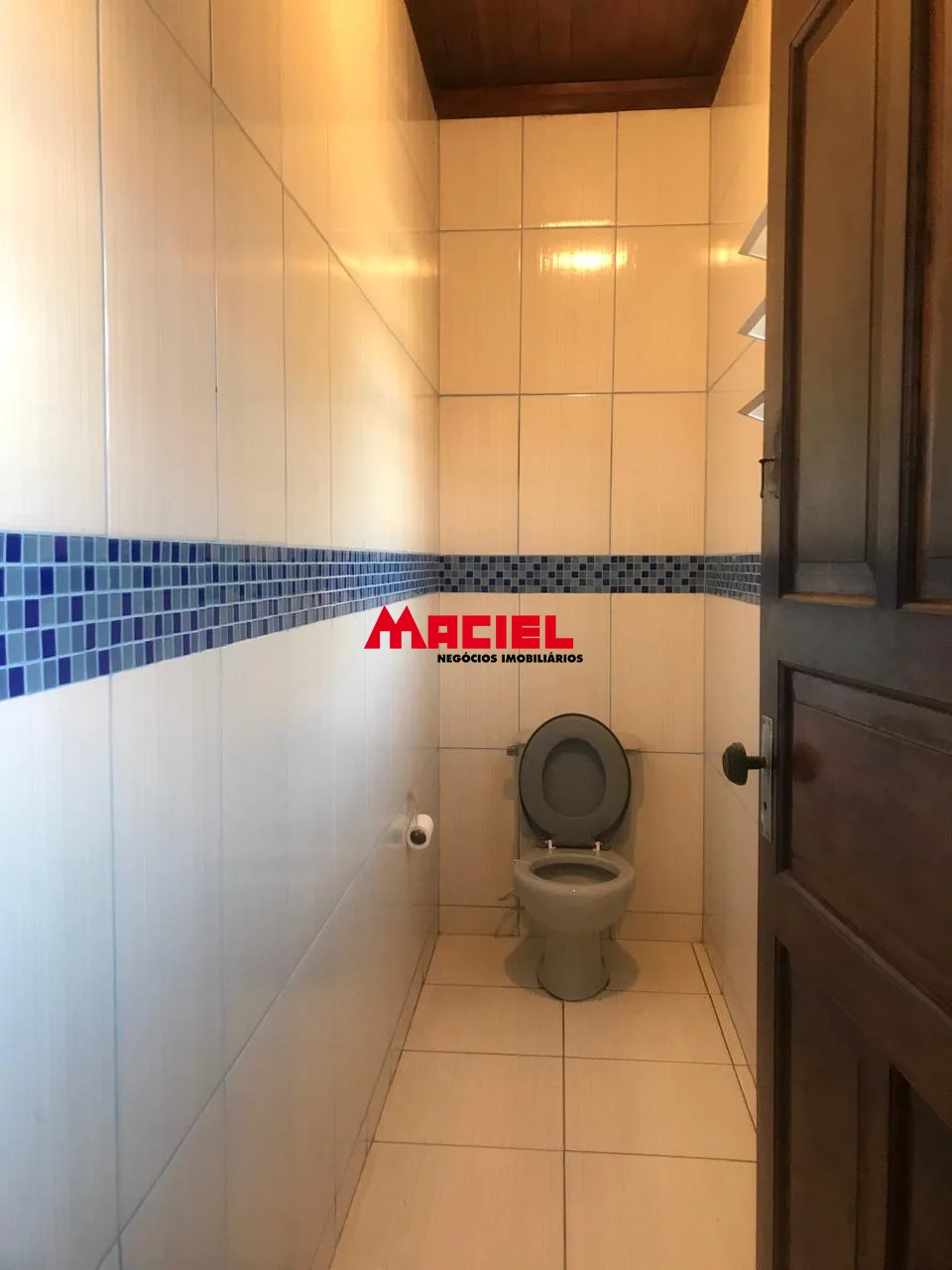 Comprar Casa / Padr&atilde;o em S&atilde;o Jos&eacute; dos Campos R$ 950.000,00 - Foto 12