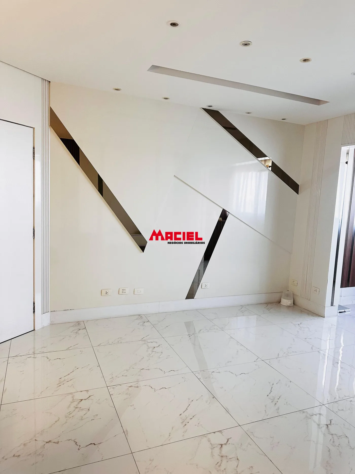 Comprar Apartamento / Padr&atilde;o em S&atilde;o Jos&eacute; dos Campos R$ 900.000,00 - Foto 2