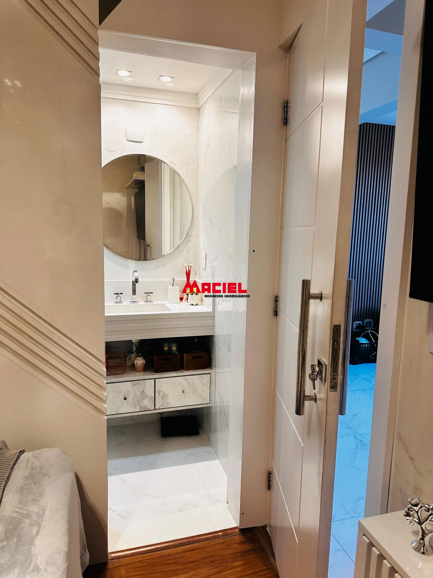 Comprar Apartamento / Padr&atilde;o em S&atilde;o Jos&eacute; dos Campos R$ 900.000,00 - Foto 13