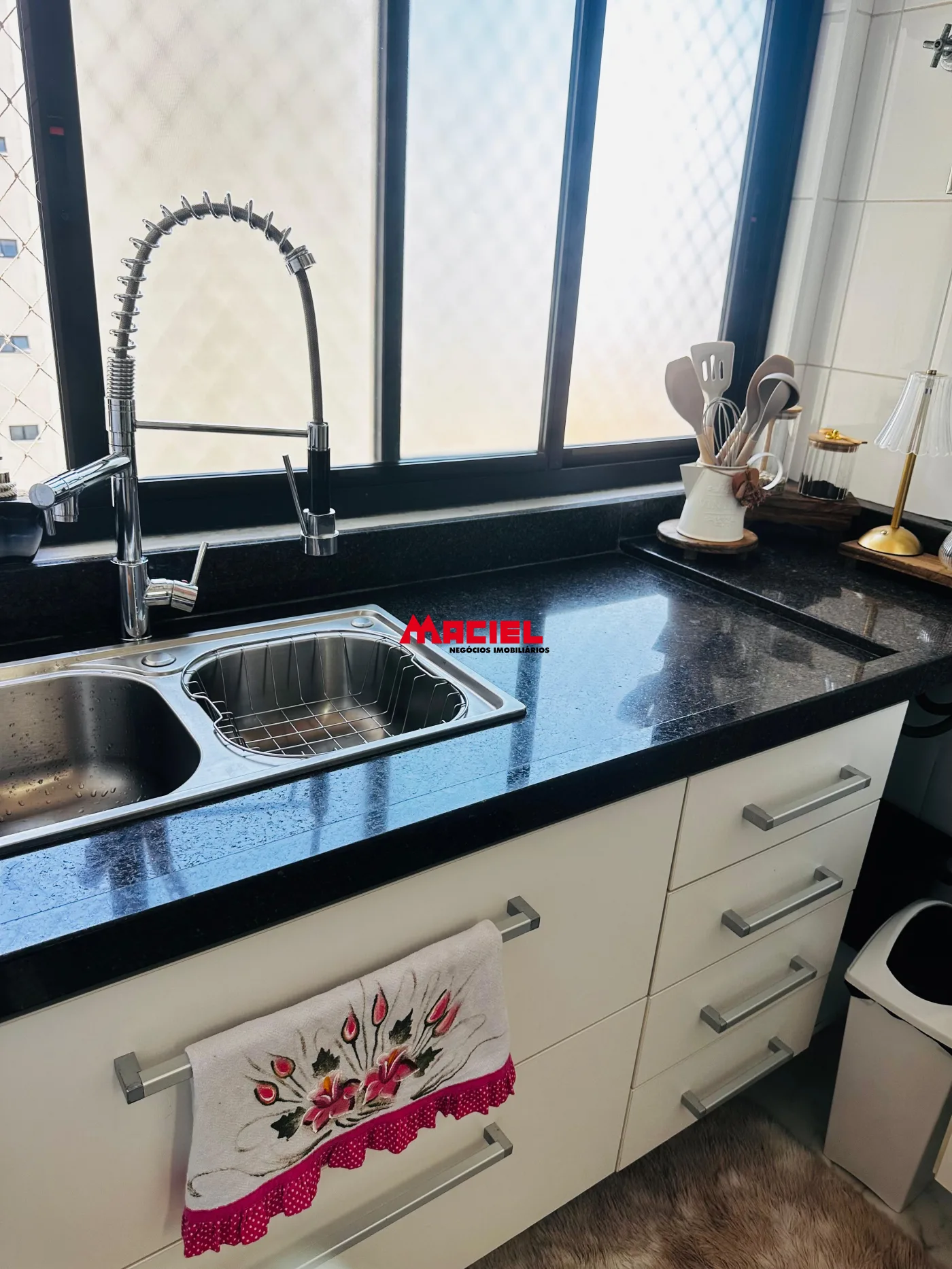 Comprar Apartamento / Padr&atilde;o em S&atilde;o Jos&eacute; dos Campos R$ 900.000,00 - Foto 21