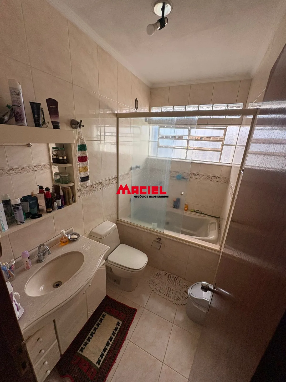 Comprar Casa / Padr&atilde;o em S&atilde;o Jos&eacute; dos Campos R$ 1.070.000,00 - Foto 5