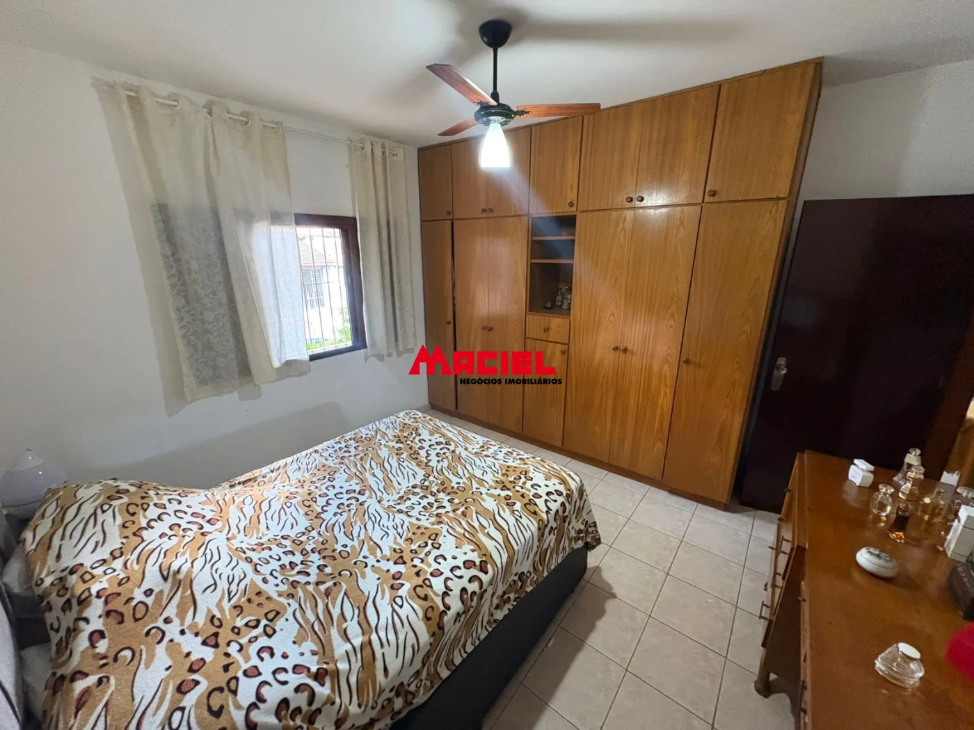 Comprar Casa / Padr&atilde;o em S&atilde;o Jos&eacute; dos Campos R$ 1.070.000,00 - Foto 7