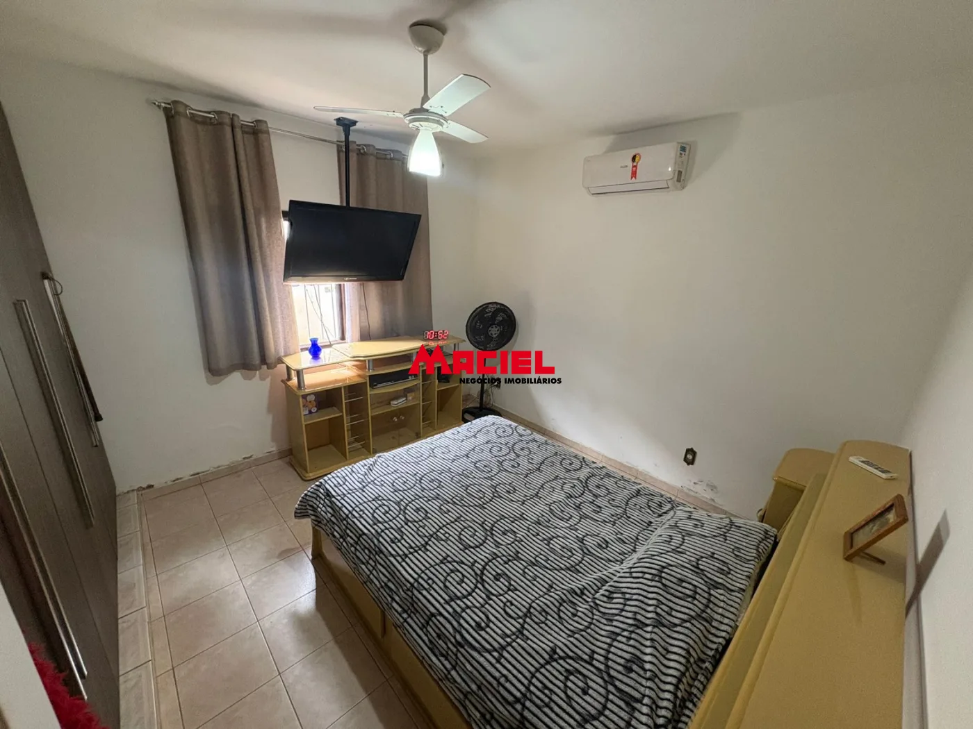 Comprar Casa / Padr&atilde;o em S&atilde;o Jos&eacute; dos Campos R$ 1.070.000,00 - Foto 14