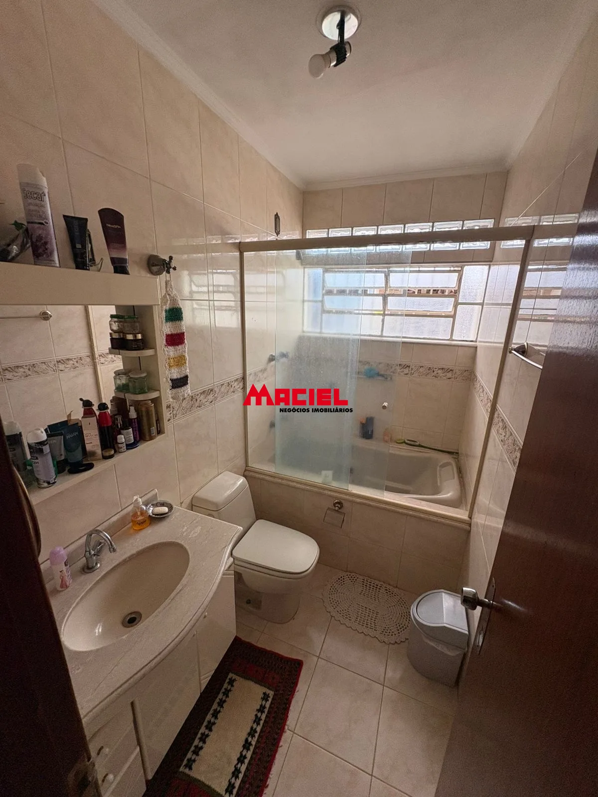 Comprar Casa / Padr&atilde;o em S&atilde;o Jos&eacute; dos Campos R$ 1.070.000,00 - Foto 16