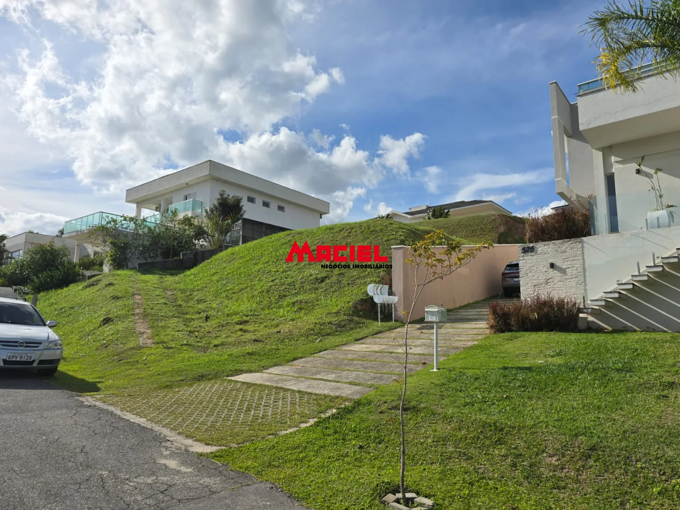 Comprar Terreno / Condom&iacute;nio em Jacare&iacute; R$ 795.000,00 - Foto 1