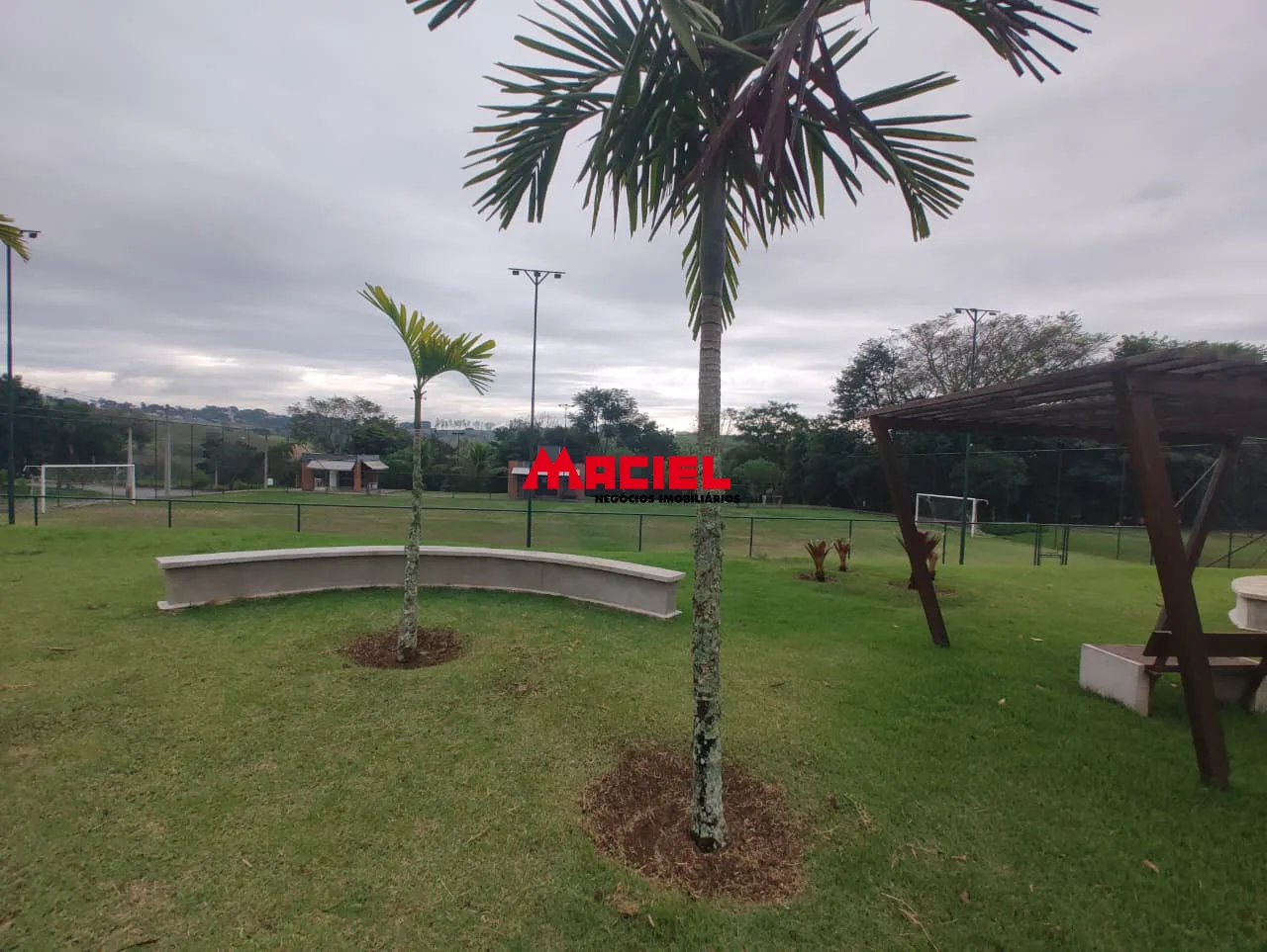 Comprar Terreno / Condom&iacute;nio em Ca&ccedil;apava R$ 490.000,00 - Foto 6