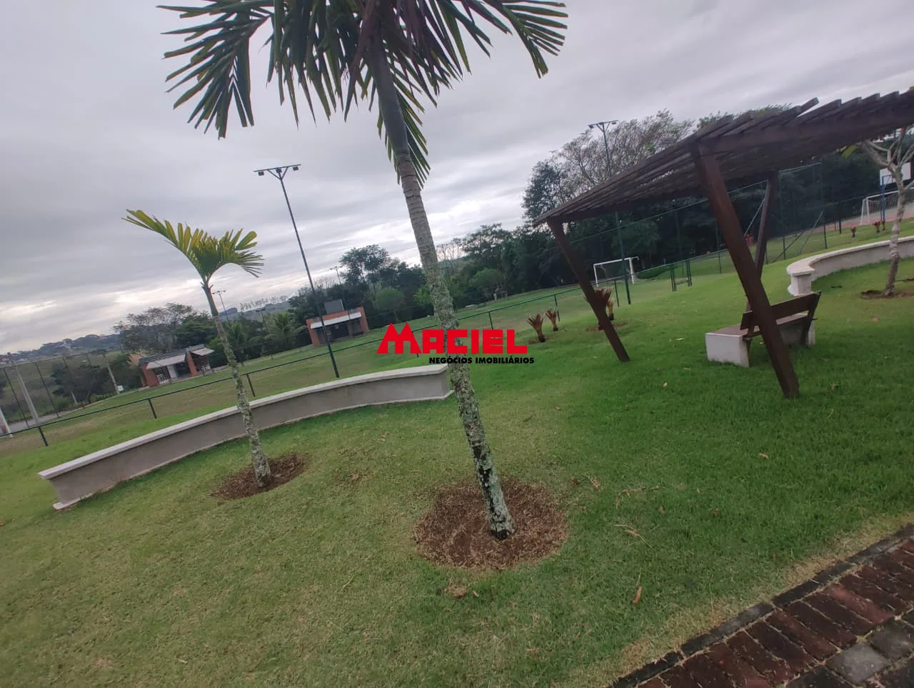 Comprar Terreno / Condom&iacute;nio em Ca&ccedil;apava R$ 490.000,00 - Foto 7