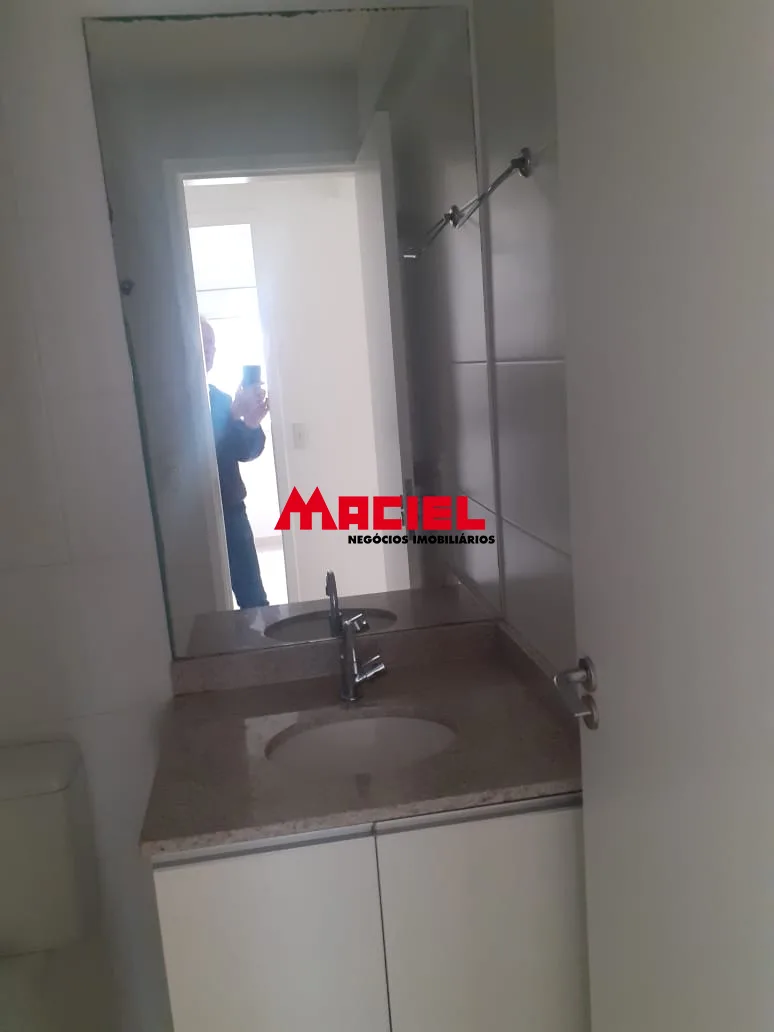 Alugar Apartamento / Padr&atilde;o em S&atilde;o Jos&eacute; dos Campos R$ 4.100,00 - Foto 10
