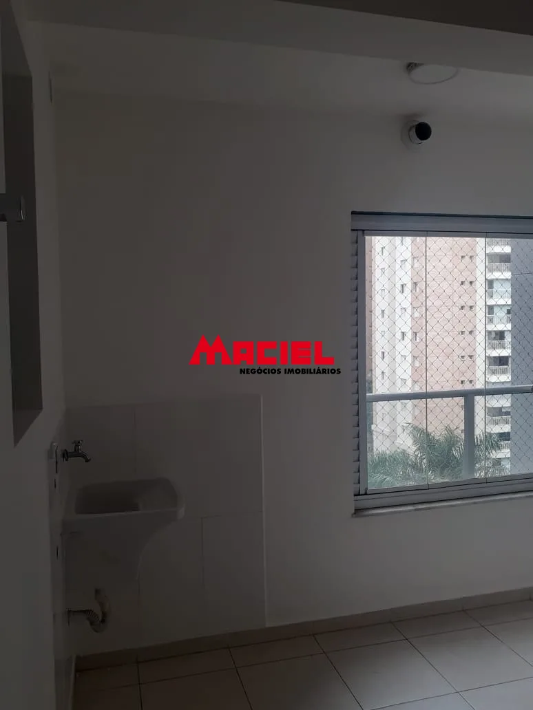 Alugar Apartamento / Padr&atilde;o em S&atilde;o Jos&eacute; dos Campos R$ 4.100,00 - Foto 13