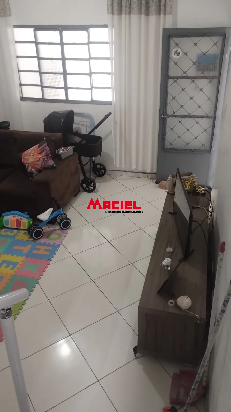 Comprar Casa / Sobrado em S&atilde;o Jos&eacute; dos Campos R$ 450.000,00 - Foto 5