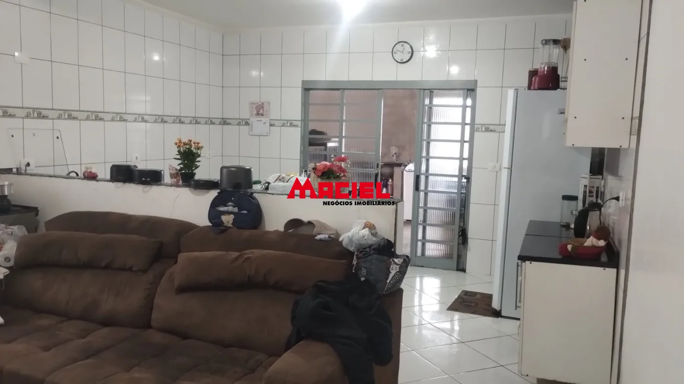Comprar Casa / Sobrado em S&atilde;o Jos&eacute; dos Campos R$ 450.000,00 - Foto 1