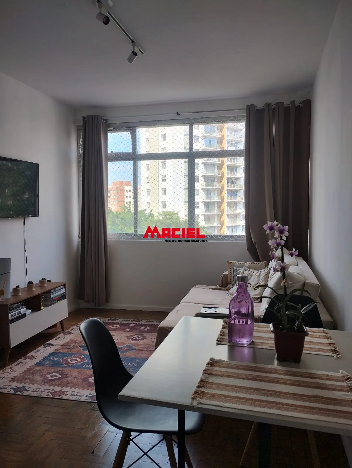 Comprar Apartamento / Padr&atilde;o em S&atilde;o Jos&eacute; dos Campos R$ 309.000,00 - Foto 1