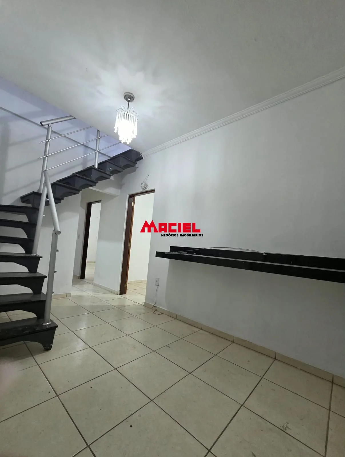 Alugar Casa / Padr&atilde;o em S&atilde;o Jos&eacute; dos Campos R$ 2.500,00 - Foto 8