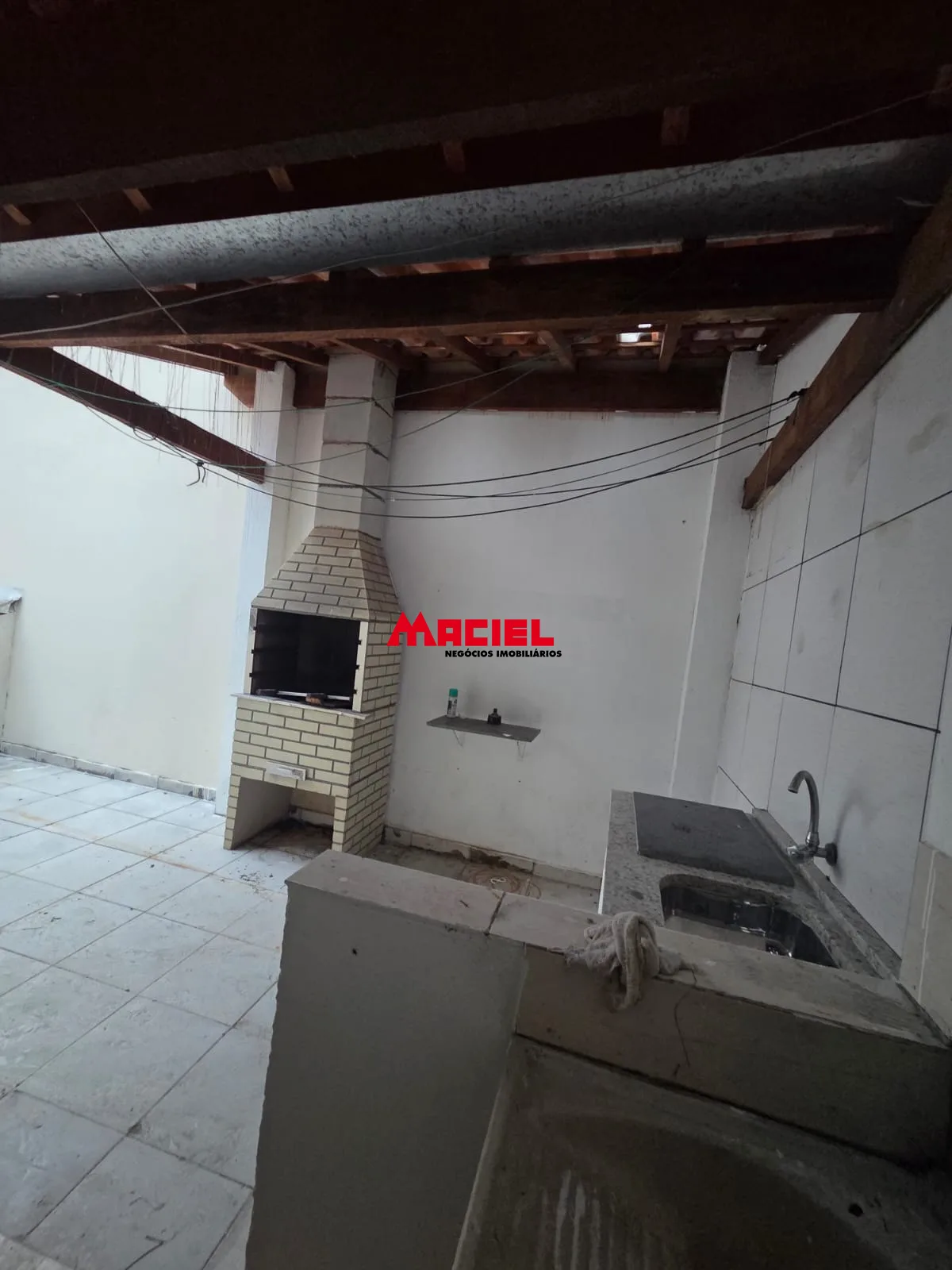 Alugar Casa / Padr&atilde;o em S&atilde;o Jos&eacute; dos Campos R$ 2.500,00 - Foto 18