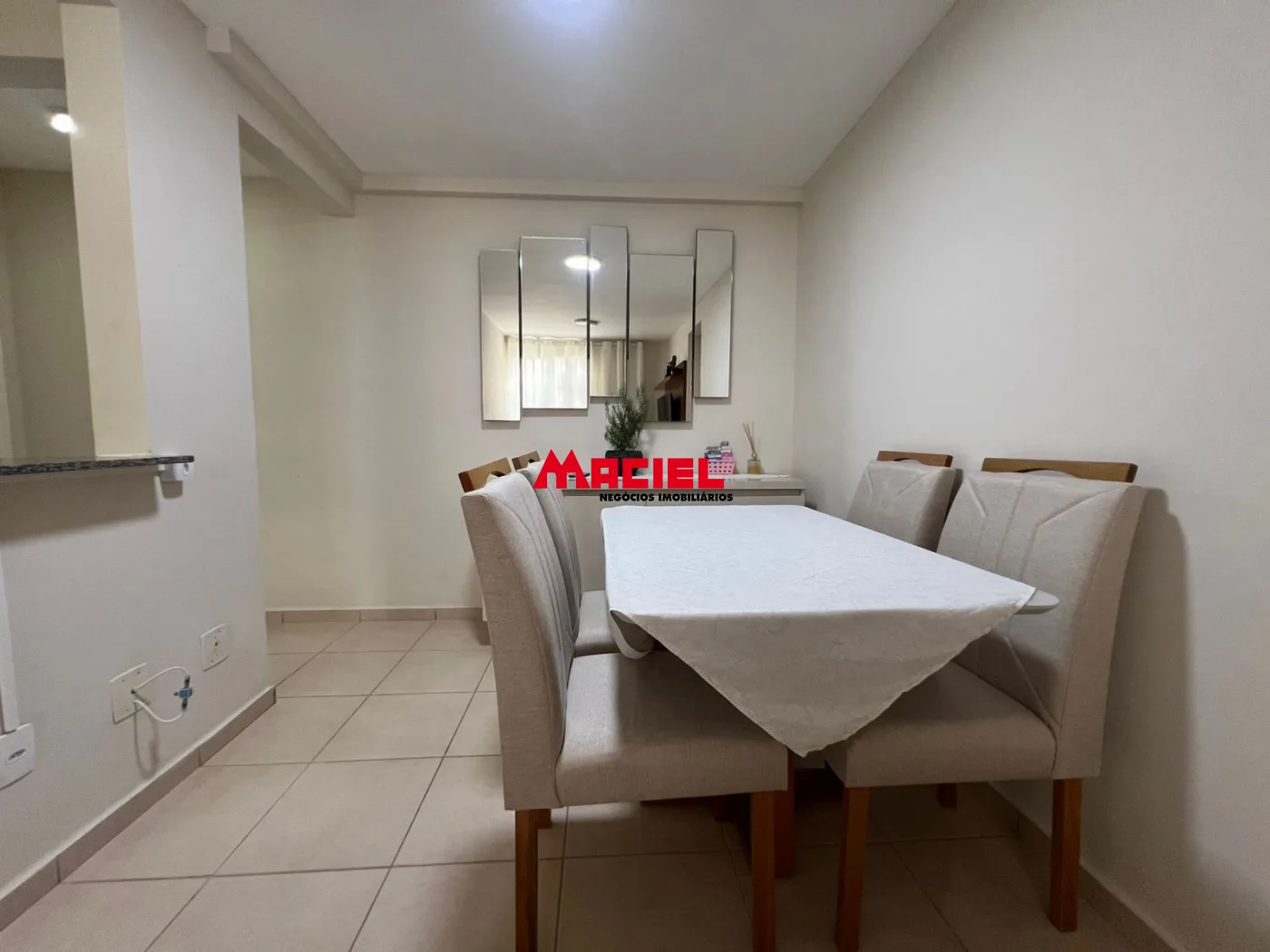 Comprar Apartamento / Padr&atilde;o em S&atilde;o Jos&eacute; dos Campos R$ 410.000,00 - Foto 8
