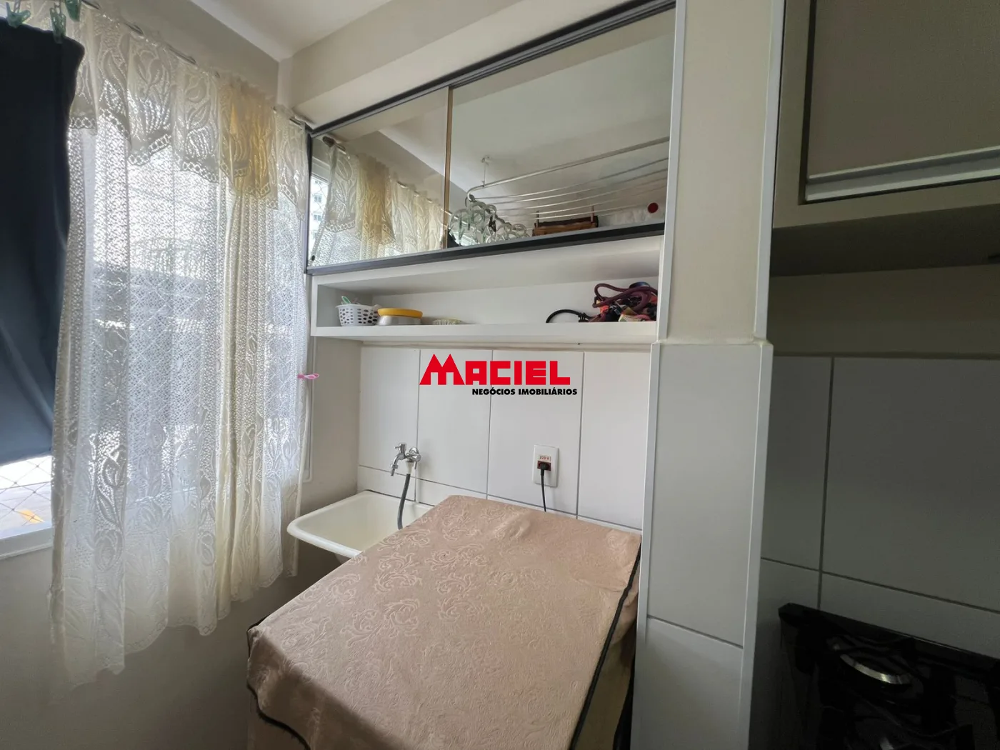 Comprar Apartamento / Padr&atilde;o em S&atilde;o Jos&eacute; dos Campos R$ 410.000,00 - Foto 15