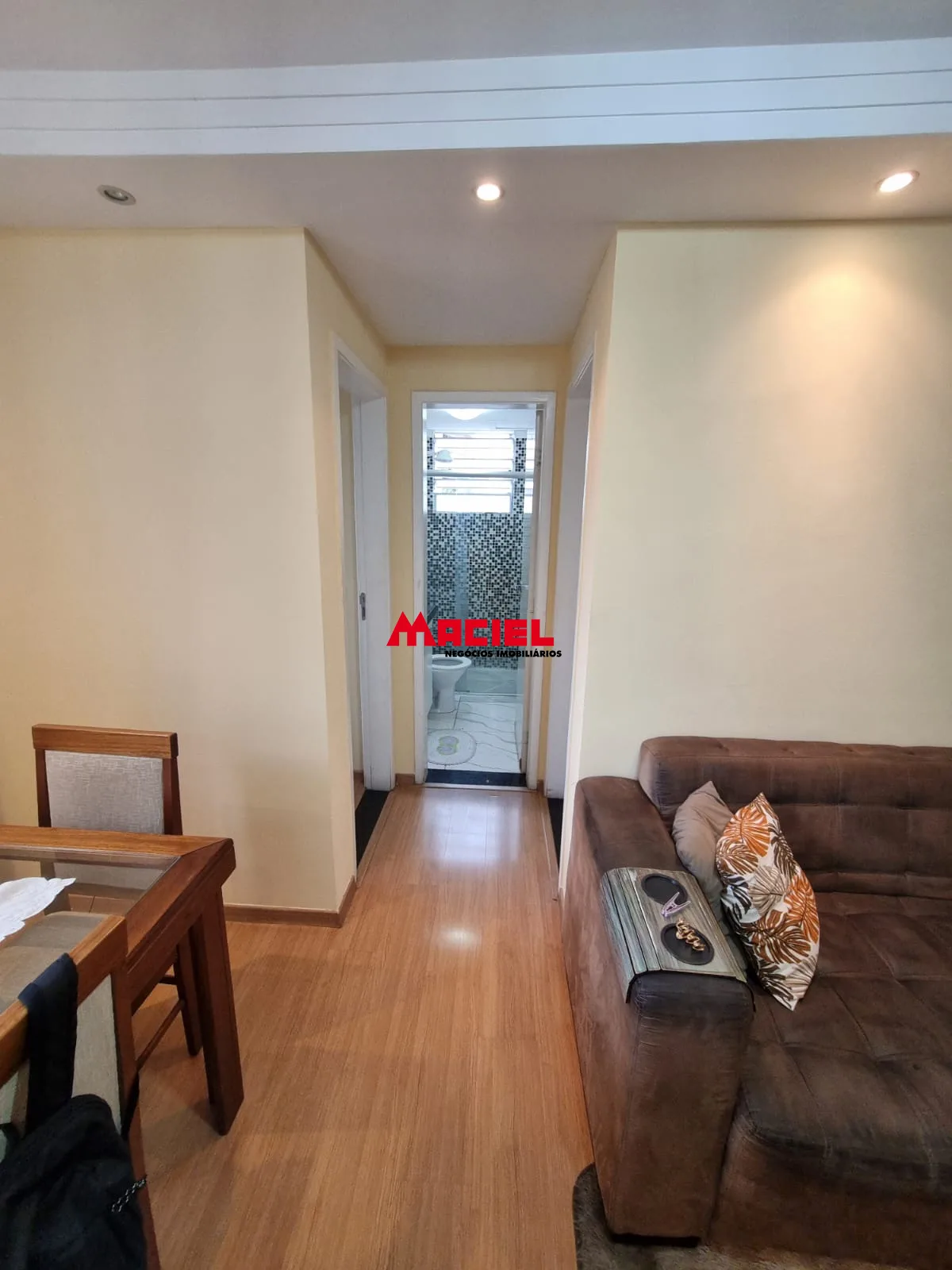 Comprar Apartamento / Padr&atilde;o em S&atilde;o Jos&eacute; dos Campos R$ 330.000,00 - Foto 3