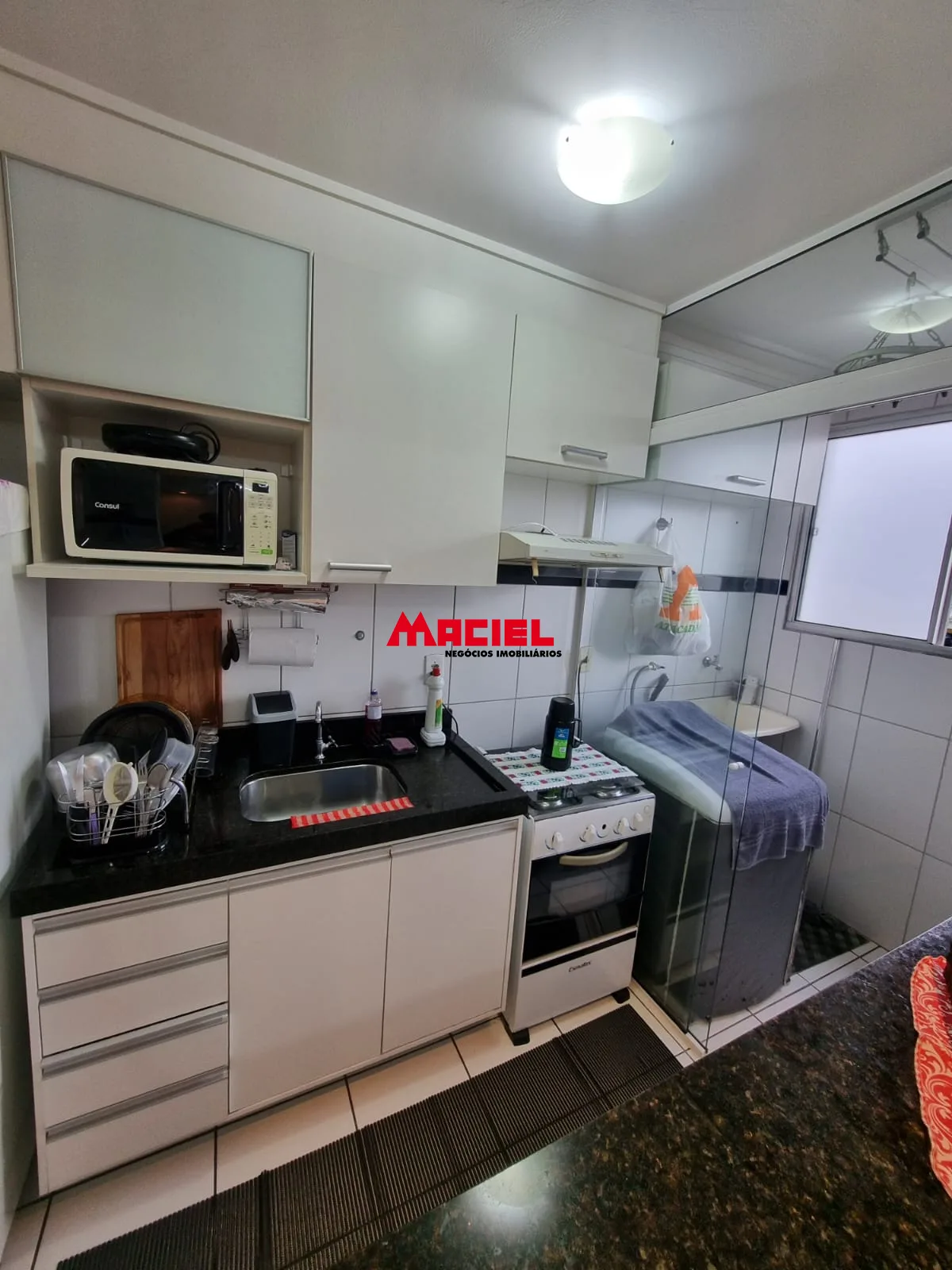 Comprar Apartamento / Padr&atilde;o em S&atilde;o Jos&eacute; dos Campos R$ 330.000,00 - Foto 4