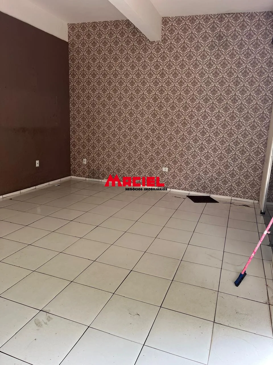 Alugar Comercial / Ponto Comercial em S&atilde;o Jos&eacute; dos Campos R$ 4.000,00 - Foto 6