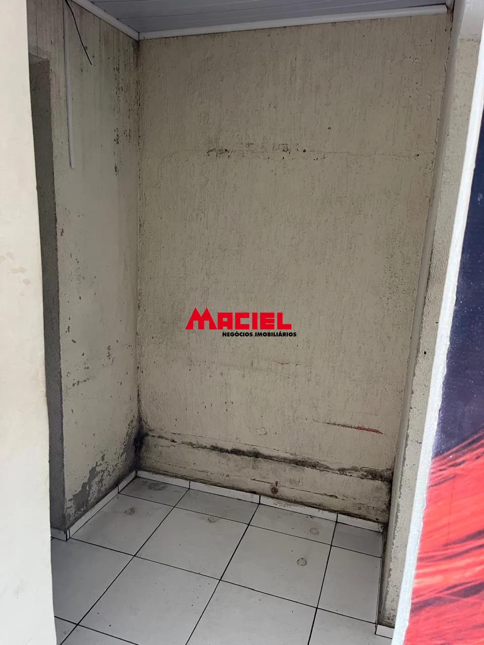Alugar Comercial / Ponto Comercial em S&atilde;o Jos&eacute; dos Campos R$ 4.000,00 - Foto 15