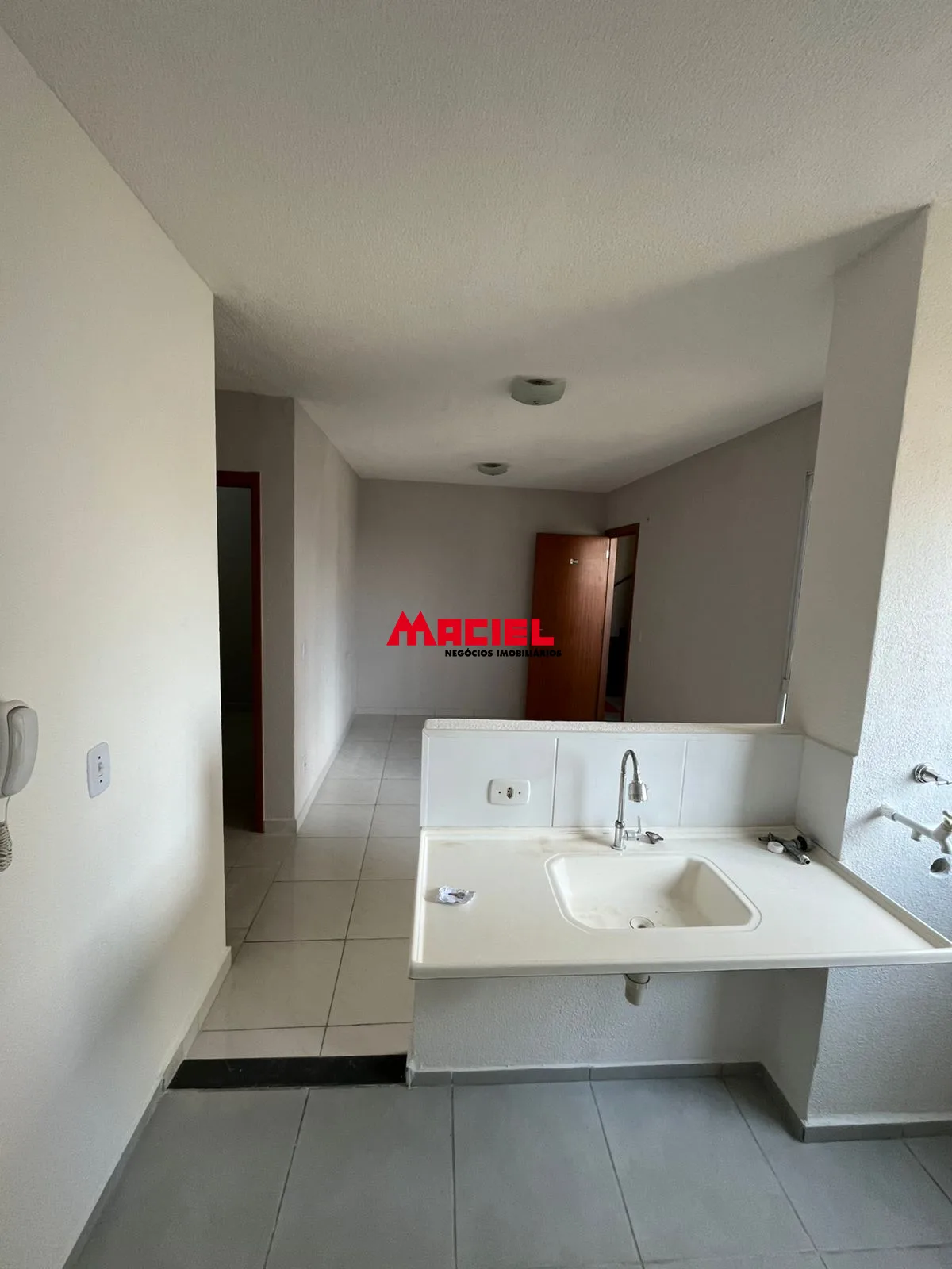 Comprar Apartamento / Padr&atilde;o em S&atilde;o Jos&eacute; dos Campos R$ 225.000,00 - Foto 2