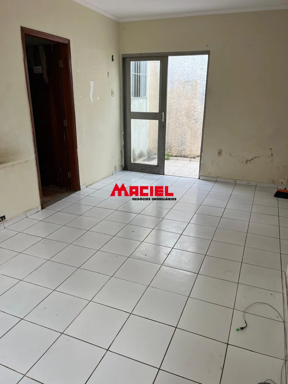Alugar Casa / Padr&atilde;o em S&atilde;o Jos&eacute; dos Campos R$ 2.500,00 - Foto 7