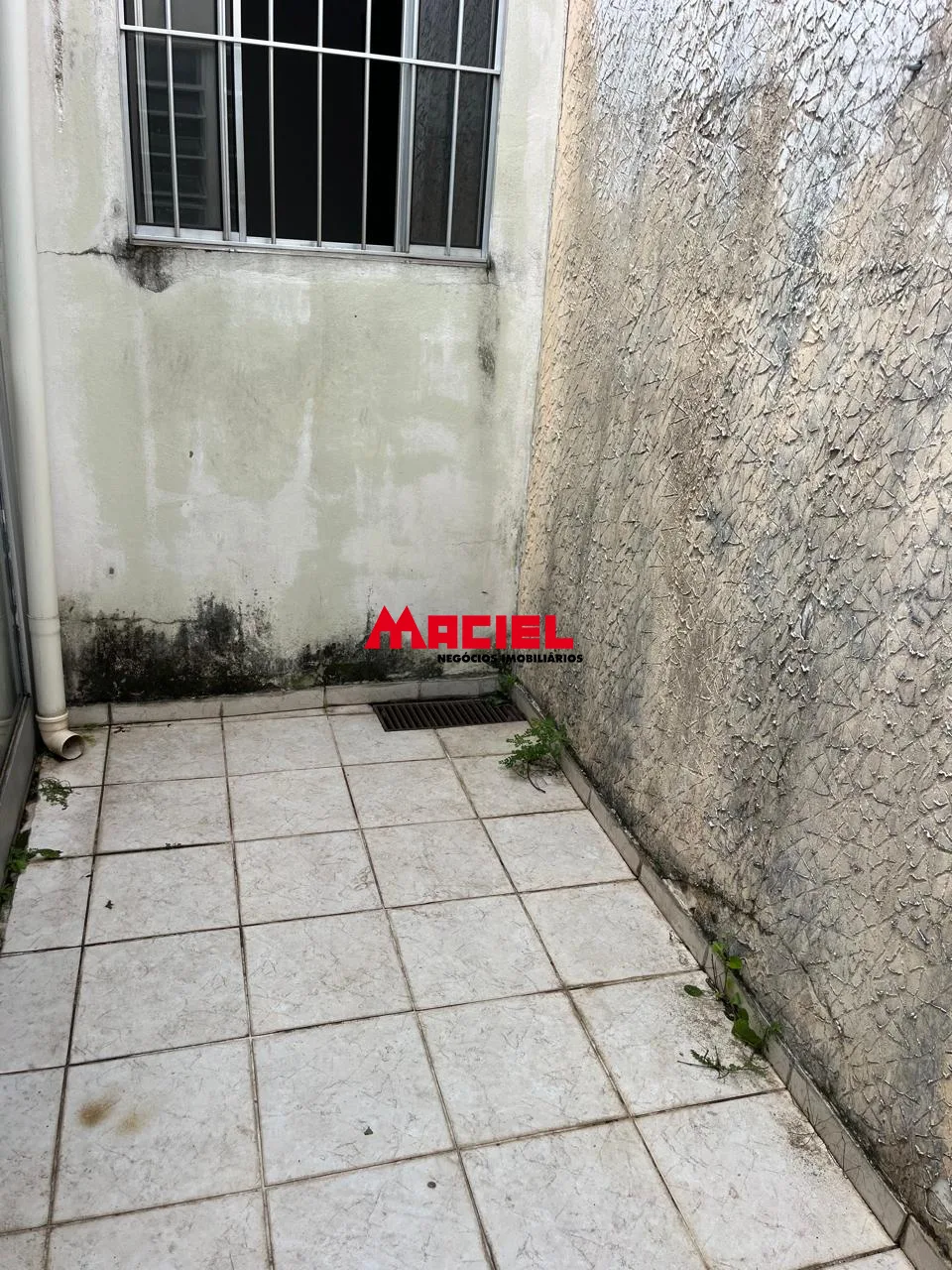 Alugar Casa / Padr&atilde;o em S&atilde;o Jos&eacute; dos Campos R$ 2.500,00 - Foto 10