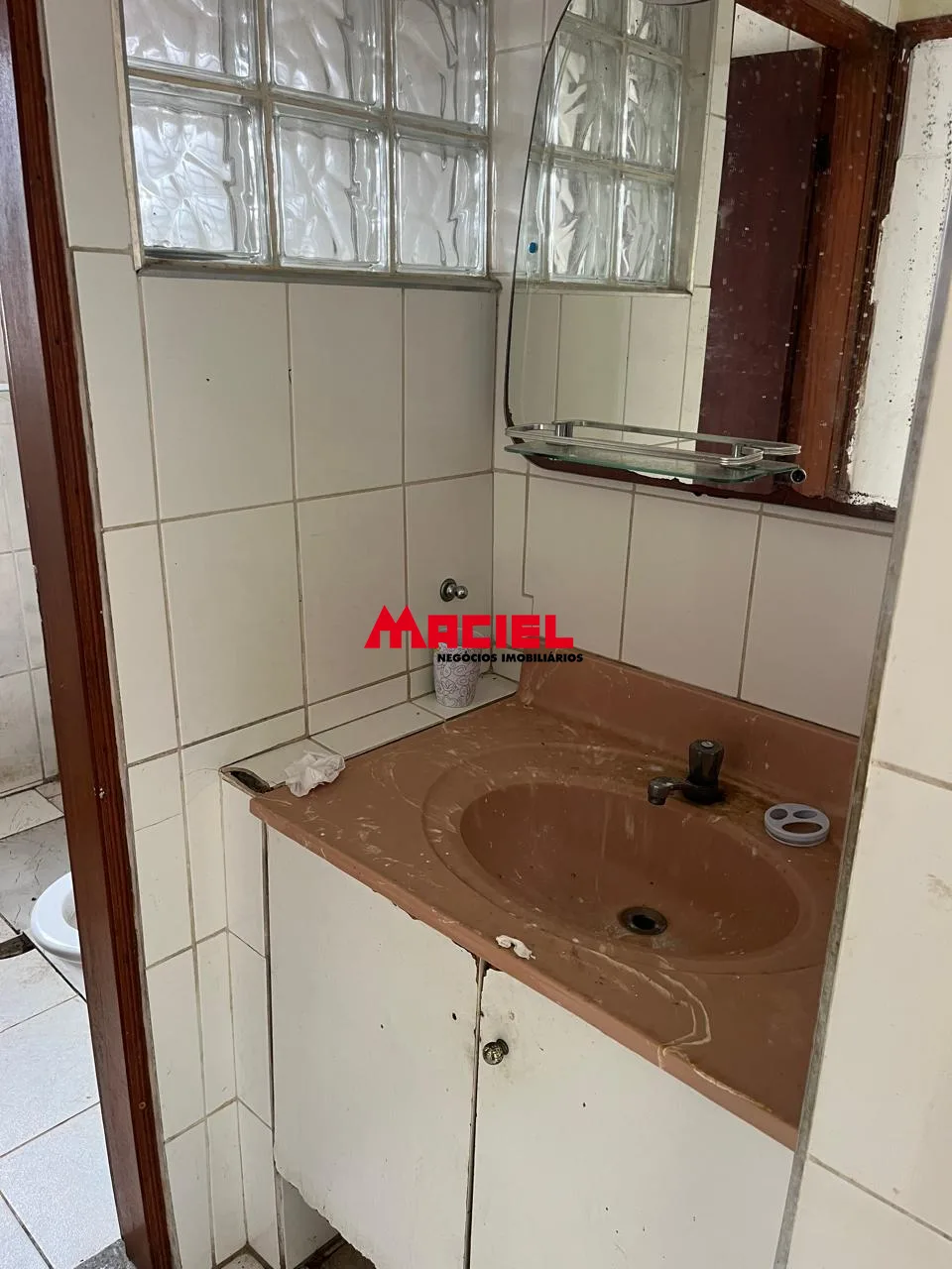 Alugar Casa / Padr&atilde;o em S&atilde;o Jos&eacute; dos Campos R$ 2.500,00 - Foto 9