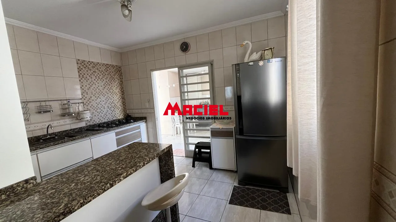 Comprar Casa / Padr&atilde;o em S&atilde;o Jos&eacute; dos Campos R$ 800.000,00 - Foto 8