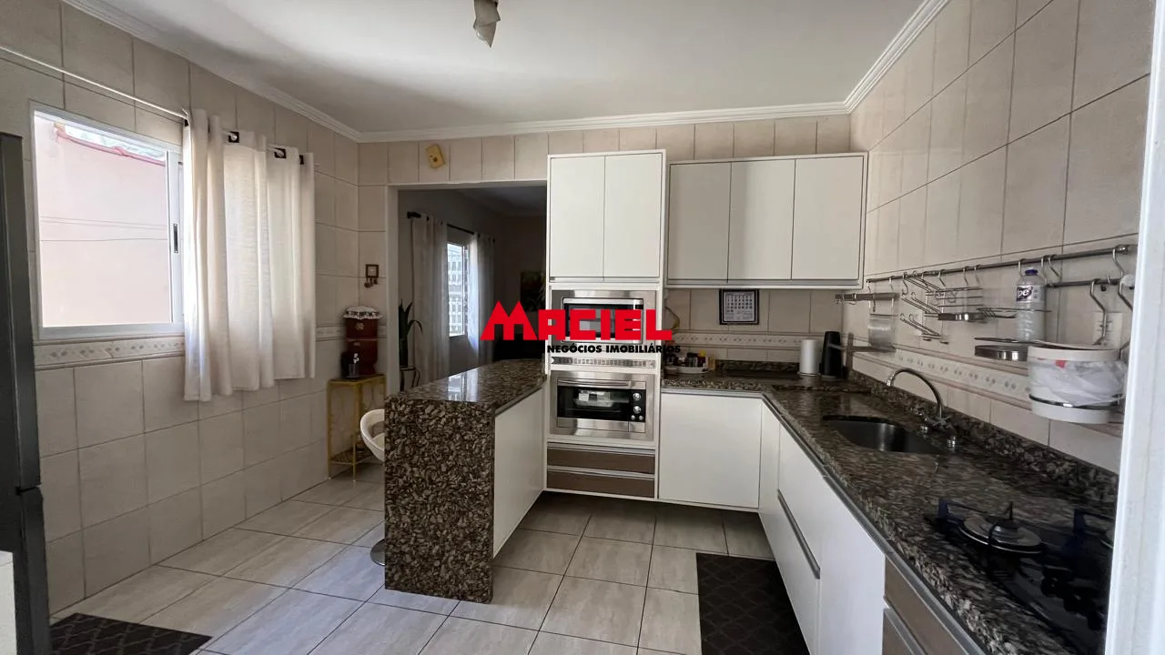 Comprar Casa / Padr&atilde;o em S&atilde;o Jos&eacute; dos Campos R$ 800.000,00 - Foto 9