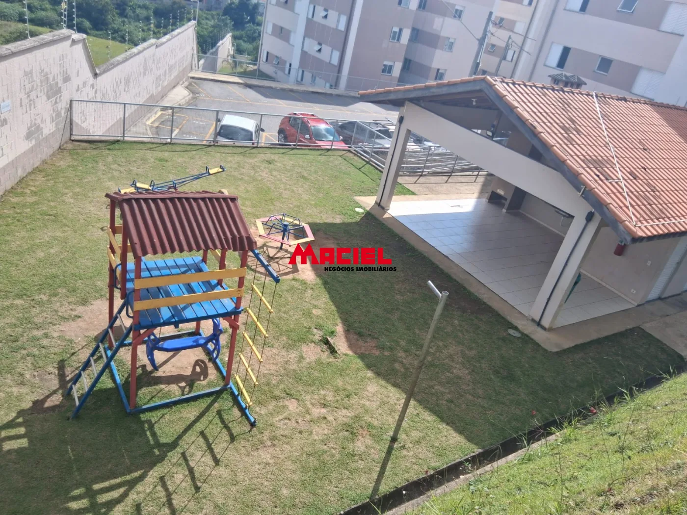 Alugar Apartamento / Padr&atilde;o em S&atilde;o Jos&eacute; dos Campos R$ 1.300,00 - Foto 1