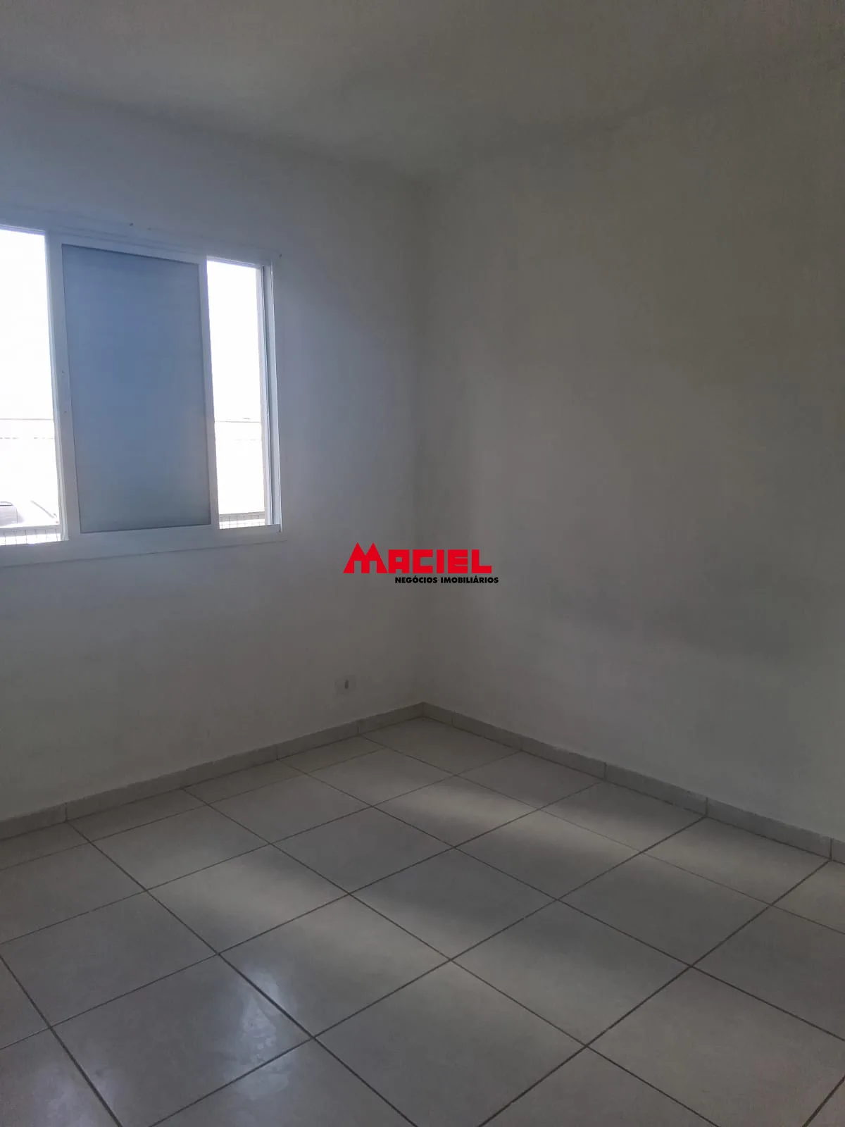 Alugar Apartamento / Padr&atilde;o em S&atilde;o Jos&eacute; dos Campos R$ 1.300,00 - Foto 6