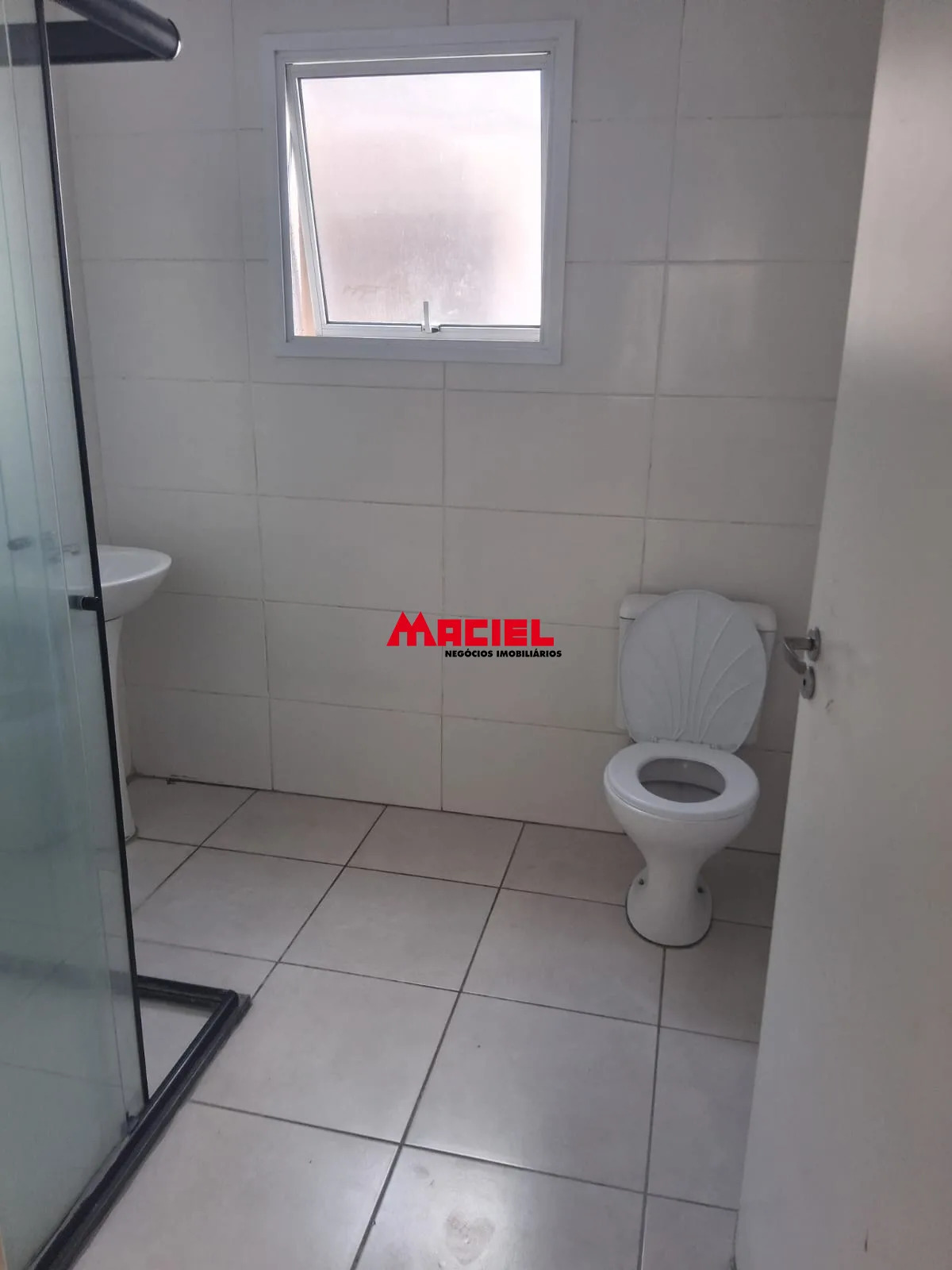 Alugar Apartamento / Padr&atilde;o em S&atilde;o Jos&eacute; dos Campos R$ 1.300,00 - Foto 7