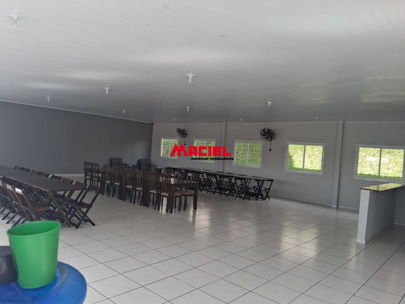 Alugar Apartamento / Padr&atilde;o em S&atilde;o Jos&eacute; dos Campos R$ 1.300,00 - Foto 11