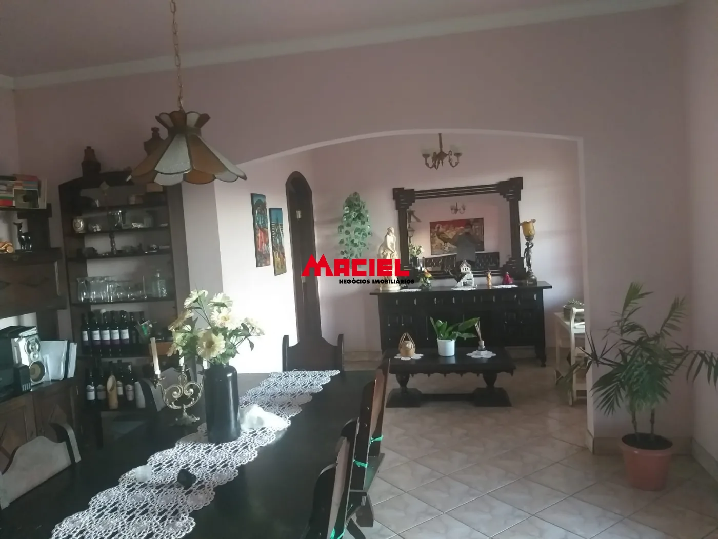 Comprar Casa / Padr&atilde;o em S&atilde;o Jos&eacute; dos Campos R$ 950.000,00 - Foto 4