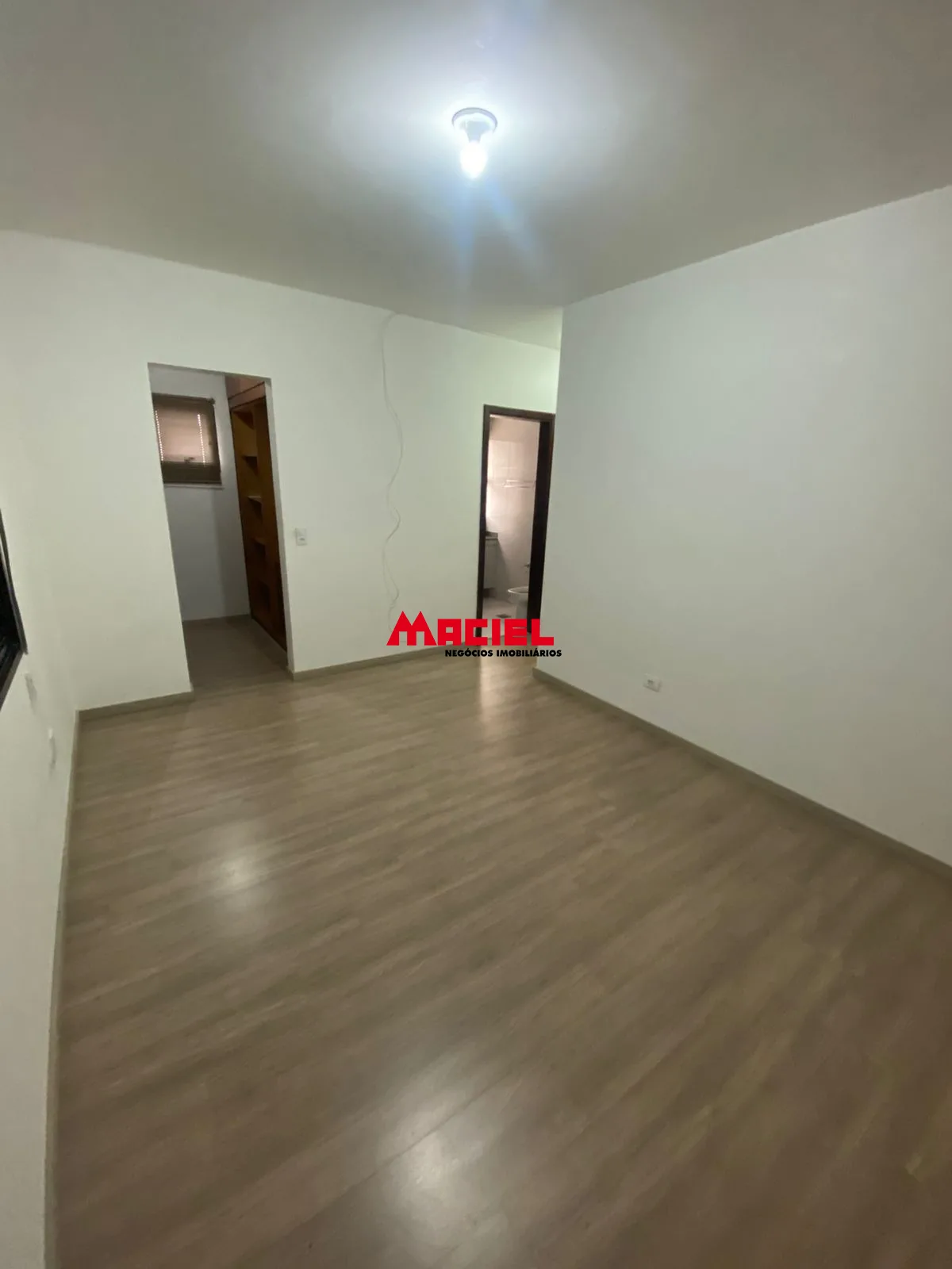 Alugar Apartamento / Padr&atilde;o em Jacare&iacute; R$ 4.600,00 - Foto 20