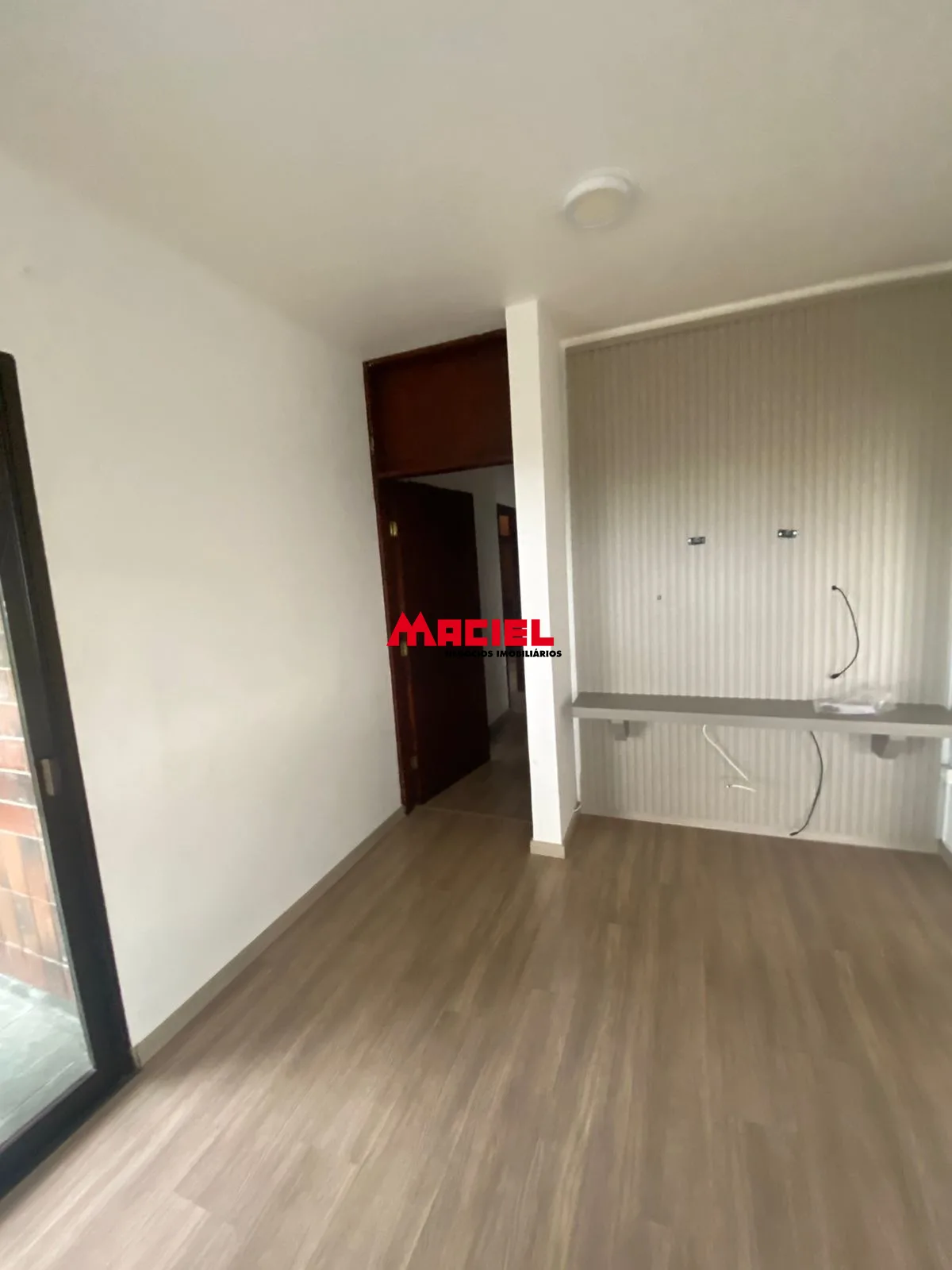 Alugar Apartamento / Padr&atilde;o em Jacare&iacute; R$ 4.600,00 - Foto 11