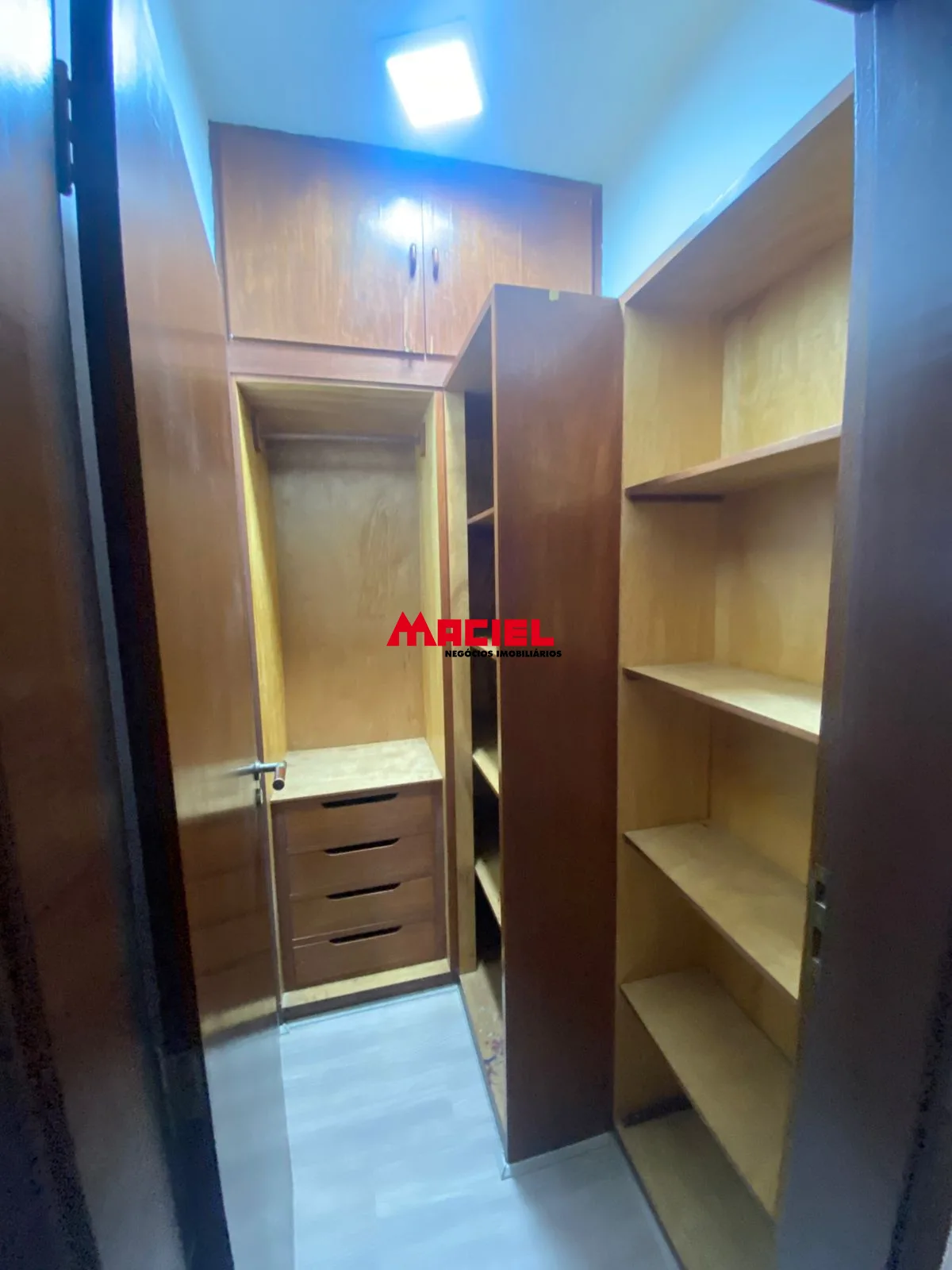 Alugar Apartamento / Padr&atilde;o em Jacare&iacute; R$ 4.600,00 - Foto 16