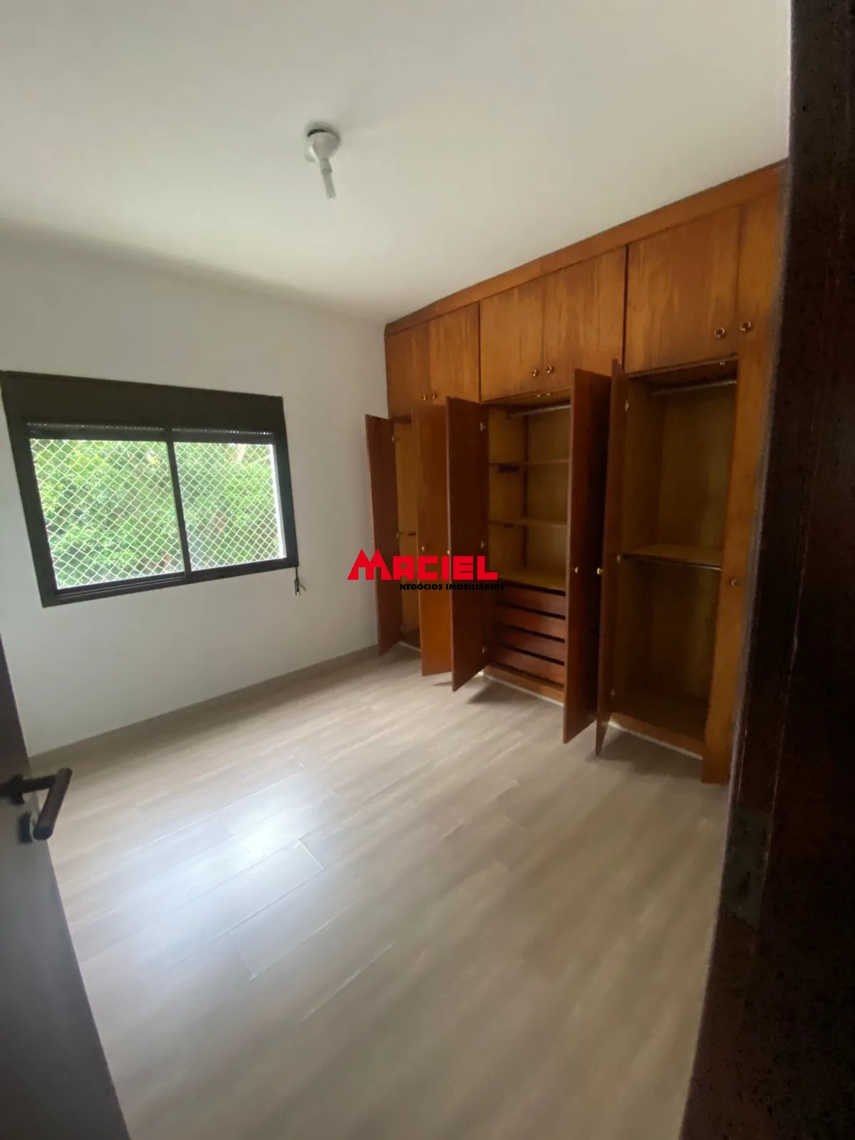 Alugar Apartamento / Padr&atilde;o em Jacare&iacute; R$ 4.600,00 - Foto 21