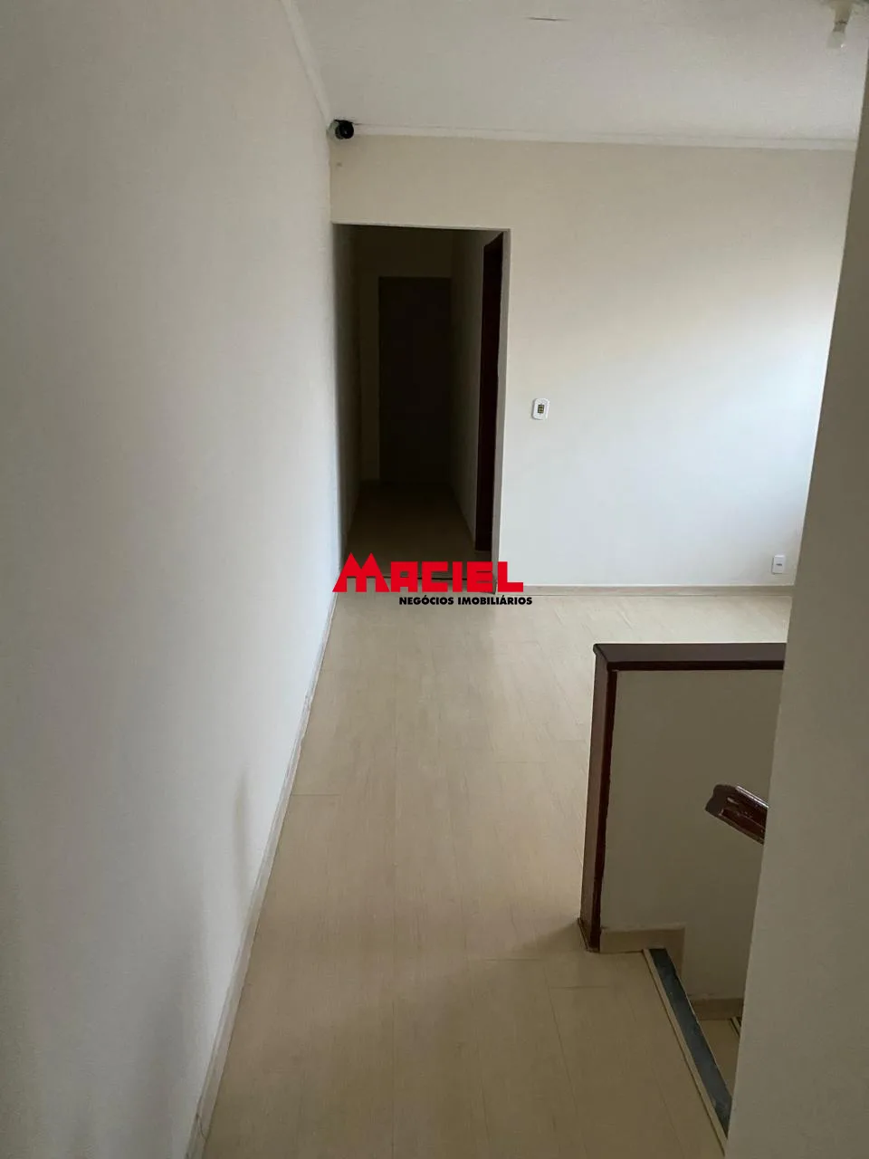 Alugar Casa / Sobrado em Jacare&iacute; R$ 2.900,00 - Foto 3