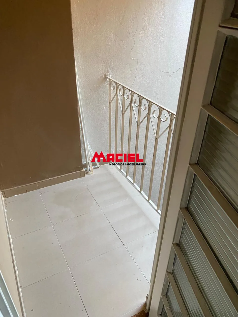 Alugar Casa / Sobrado em Jacare&iacute; R$ 2.900,00 - Foto 6