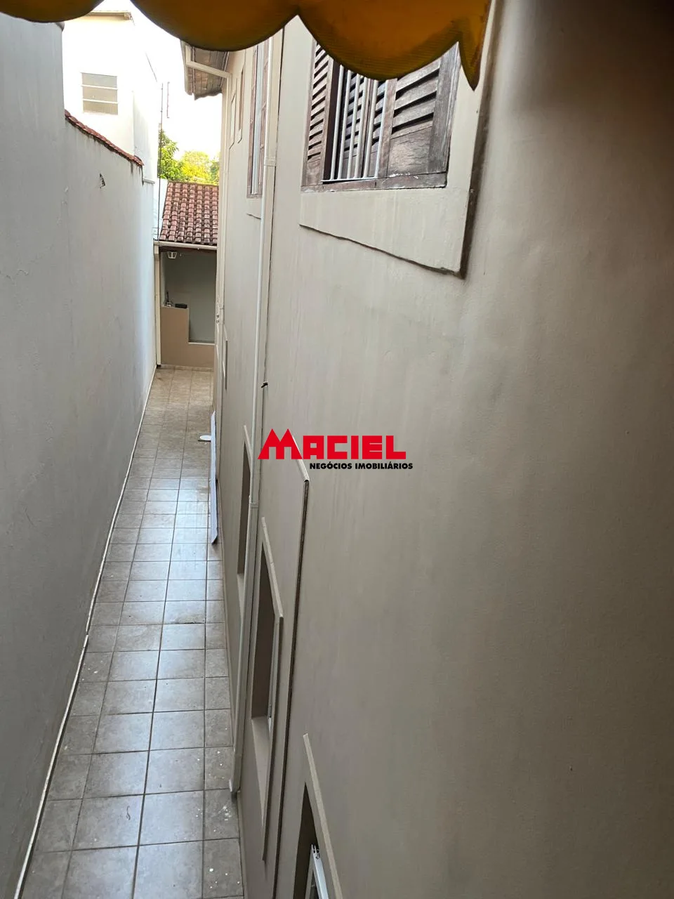 Alugar Casa / Sobrado em Jacare&iacute; R$ 2.900,00 - Foto 10