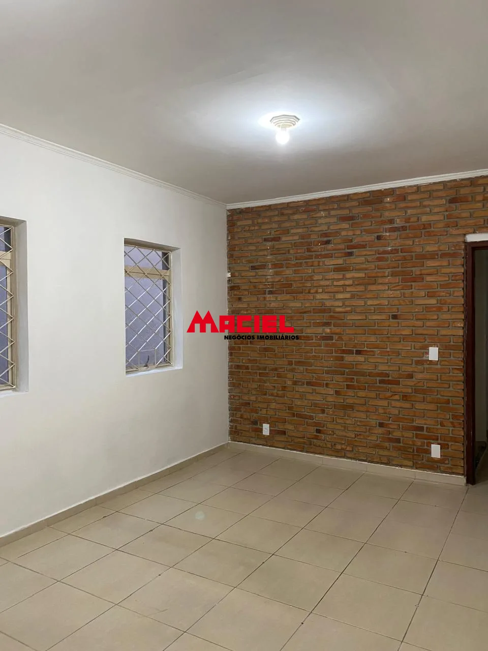 Alugar Casa / Sobrado em Jacare&iacute; R$ 2.900,00 - Foto 23
