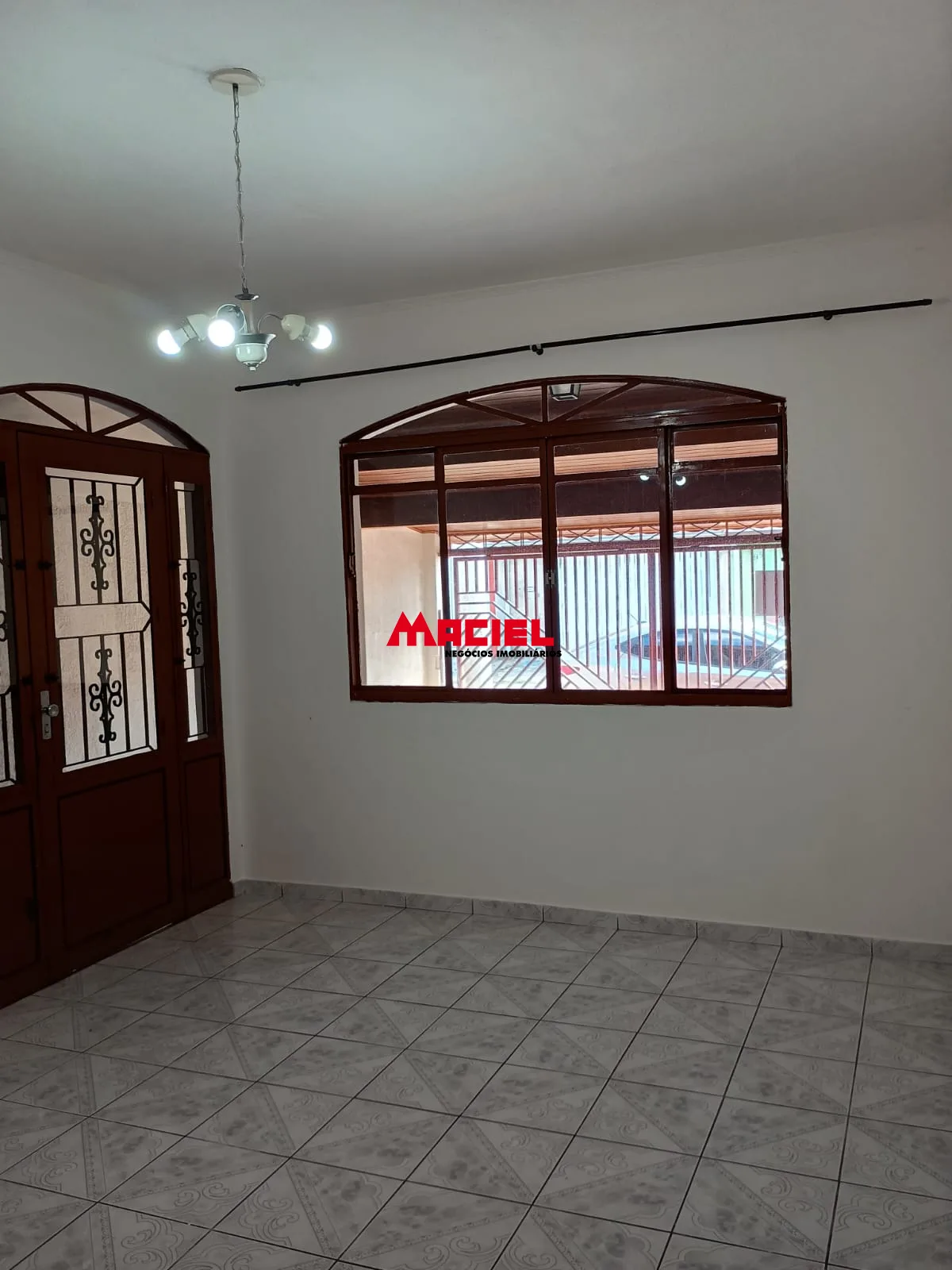 Comprar Casa / Padr&atilde;o em S&atilde;o Jos&eacute; dos Campos R$ 385.000,00 - Foto 2