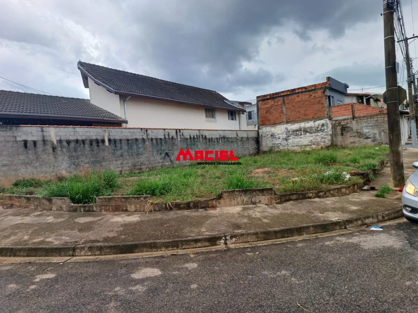 Comprar Terreno / Padr&atilde;o em S&atilde;o Jos&eacute; dos Campos R$ 300.000,00 - Foto 4