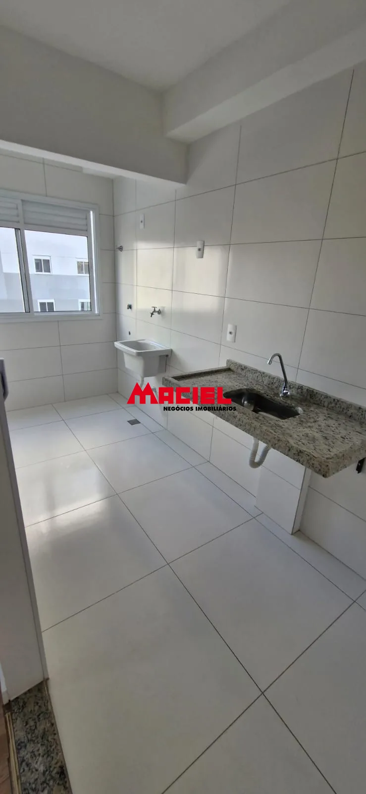 Alugar Apartamento / Padr&atilde;o em S&atilde;o Jos&eacute; dos Campos R$ 2.400,00 - Foto 6