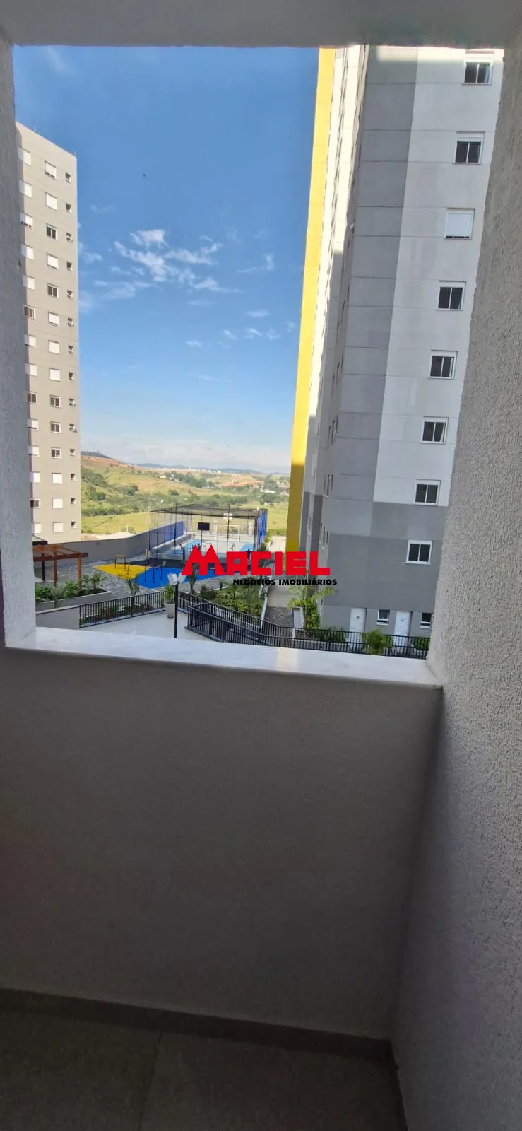 Alugar Apartamento / Padr&atilde;o em S&atilde;o Jos&eacute; dos Campos R$ 2.400,00 - Foto 13