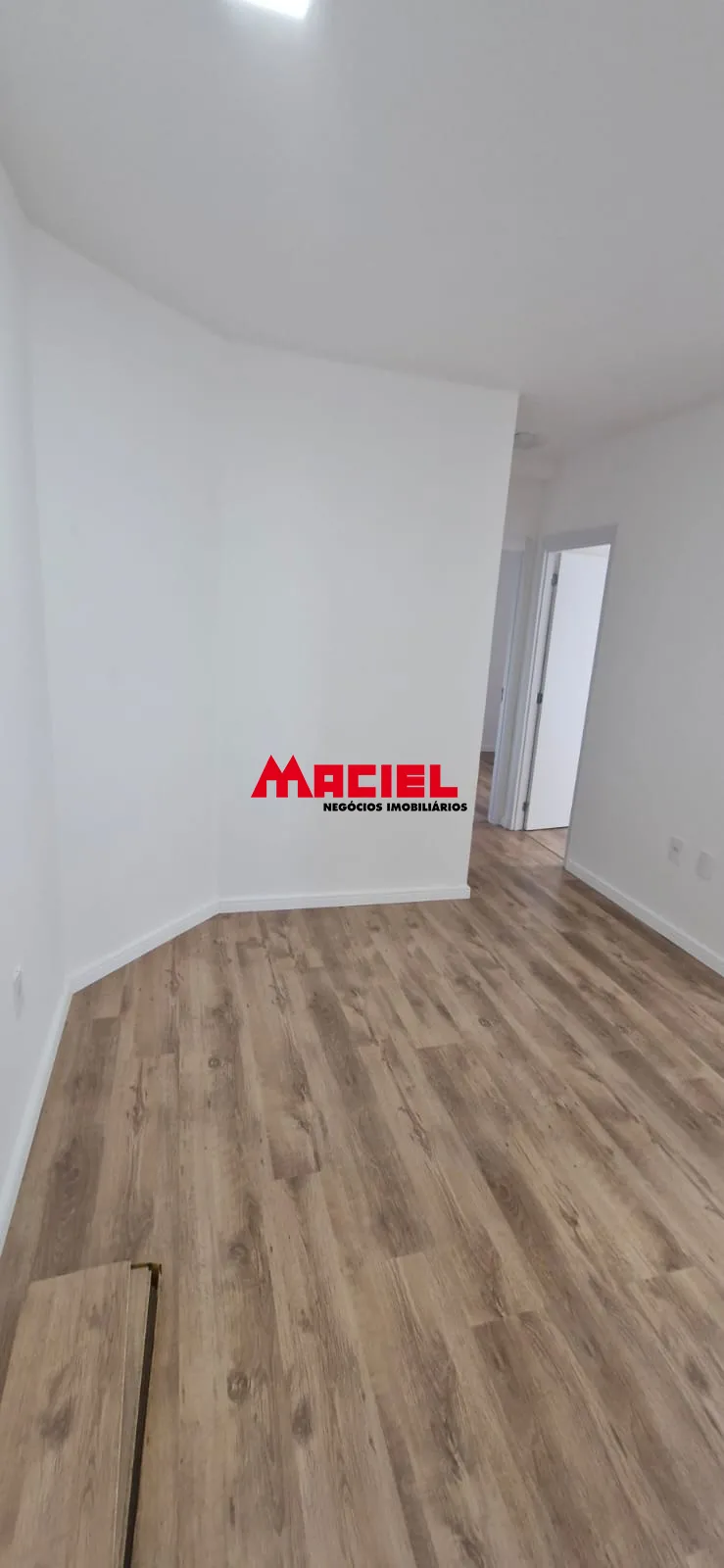 Alugar Apartamento / Padr&atilde;o em S&atilde;o Jos&eacute; dos Campos R$ 2.400,00 - Foto 15