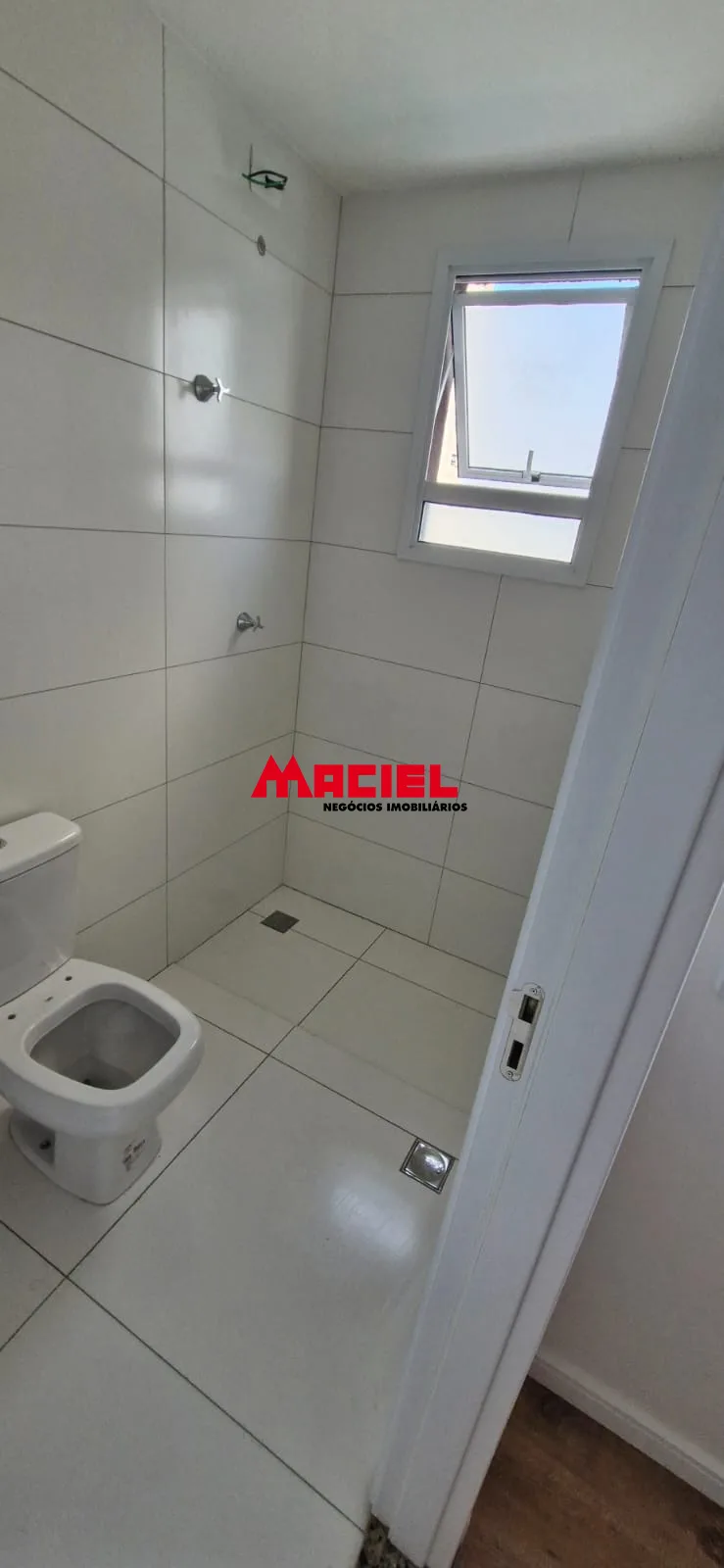Alugar Apartamento / Padr&atilde;o em S&atilde;o Jos&eacute; dos Campos R$ 2.400,00 - Foto 25