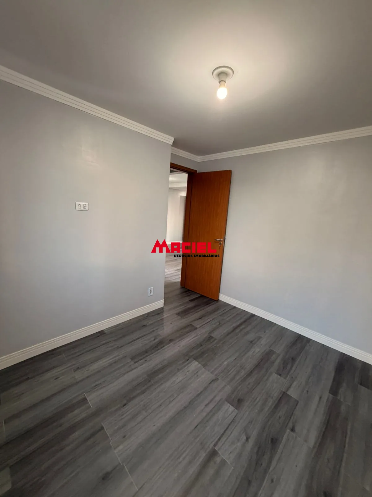 Comprar Apartamento / Padr&atilde;o em S&atilde;o Jos&eacute; dos Campos R$ 280.000,00 - Foto 4
